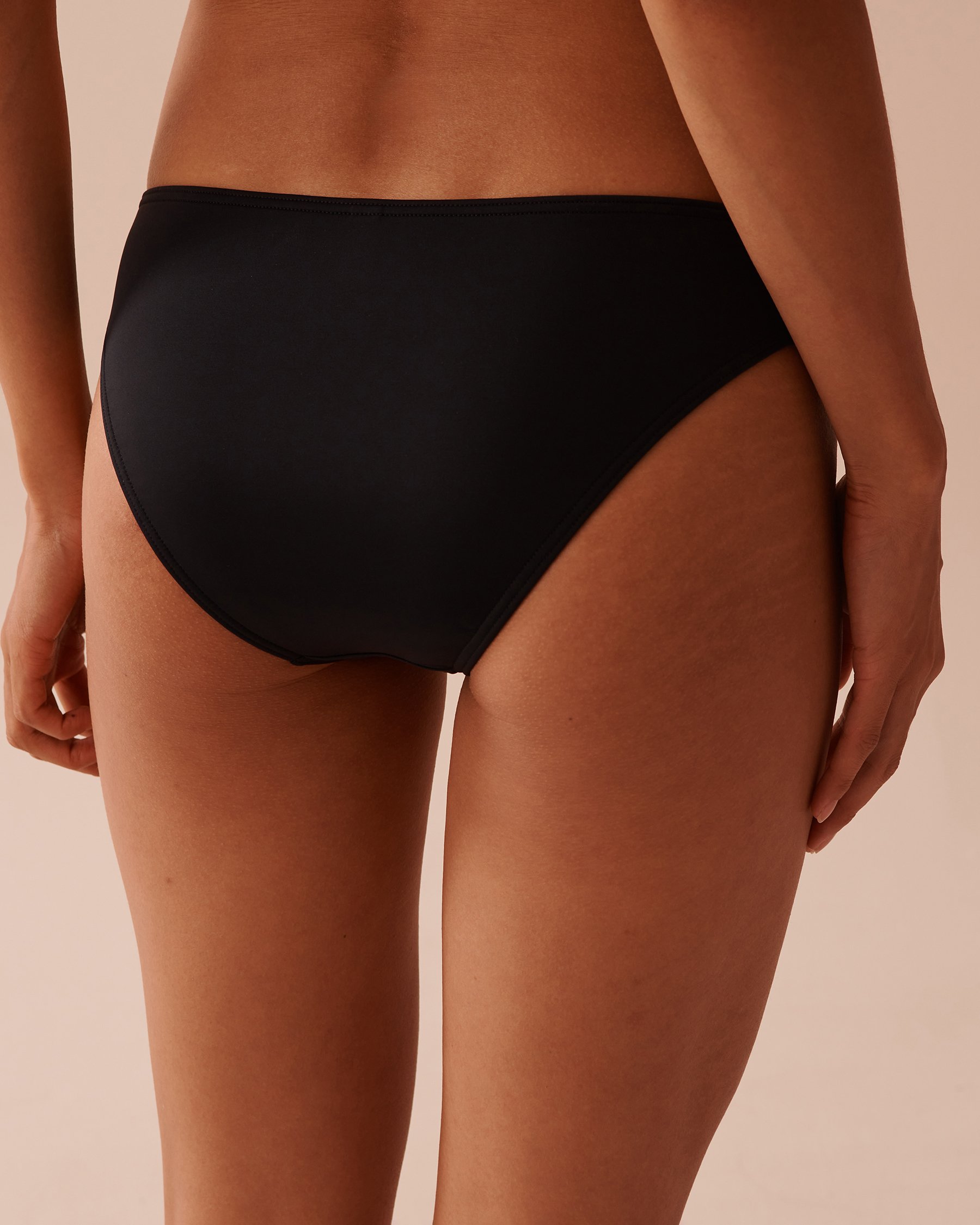 LA VIE EN ROSE AQUA Bas de bikini brésilien avec insertion de résille Noir 70300622 - View4