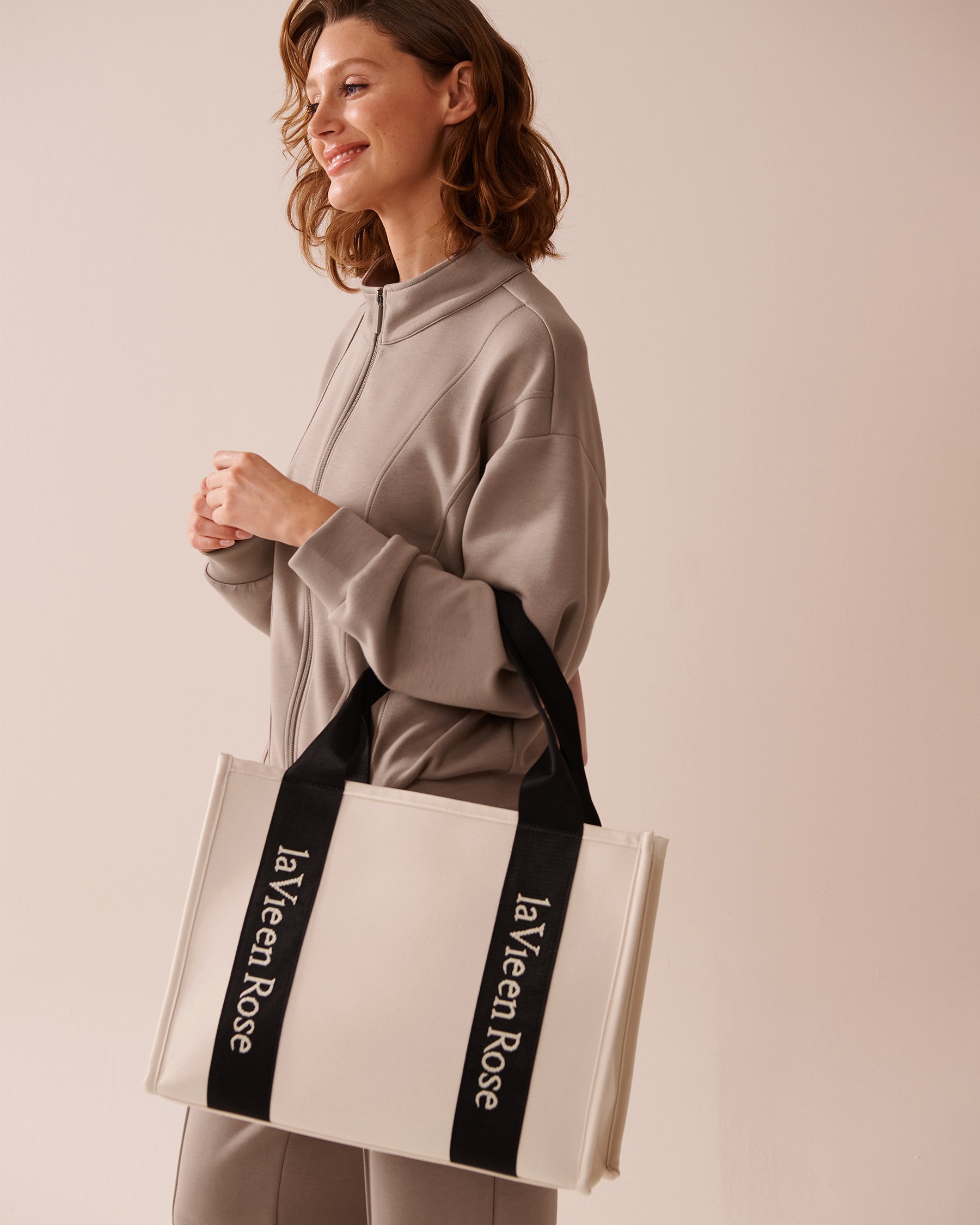 LA VIE EN ROSE Sac fourre-tout en toile robuste Beige clair 40700376 - View3