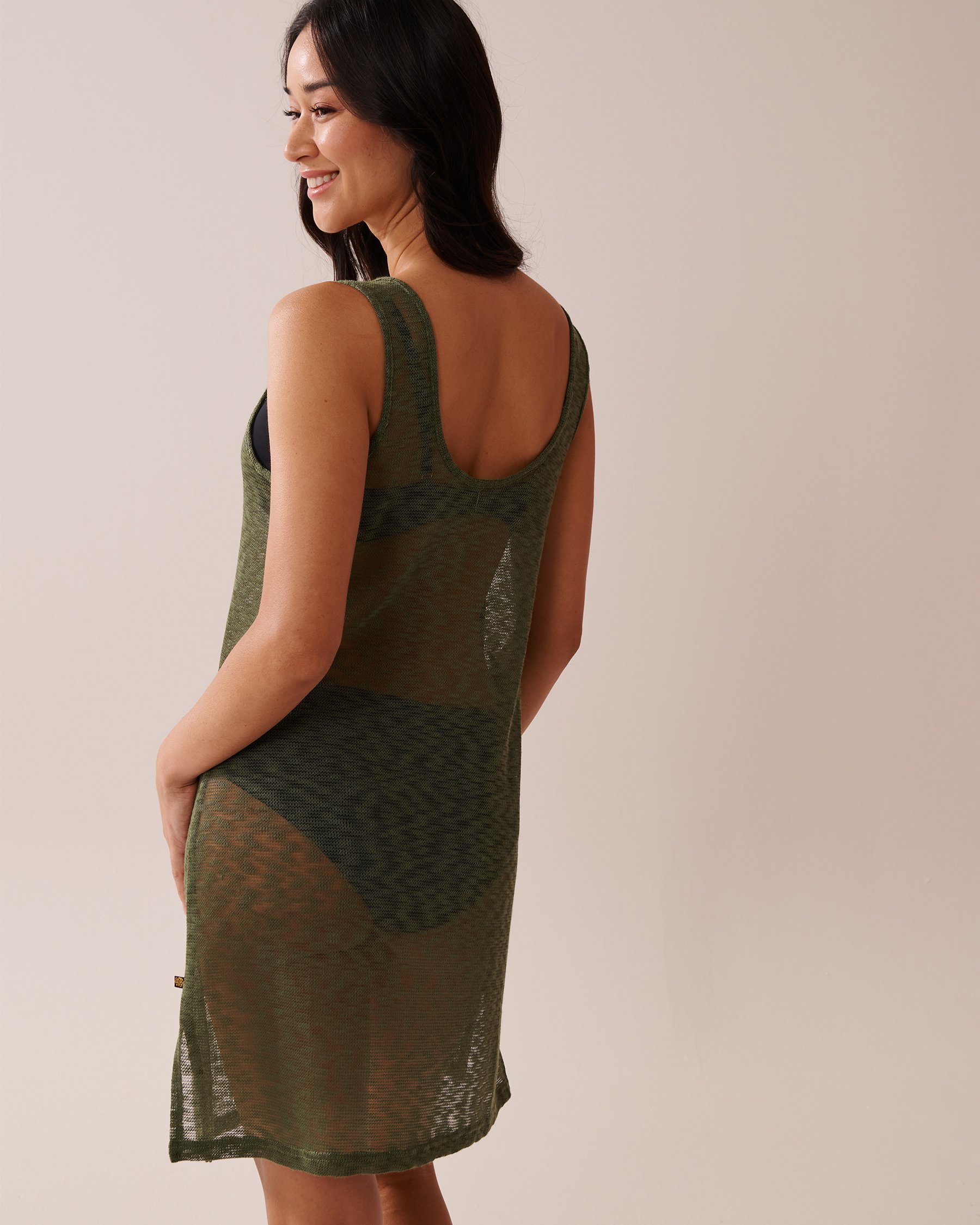 LA VIE EN ROSE AQUA Robe sans manches en tricot Vert olive 80300112 - Voir2