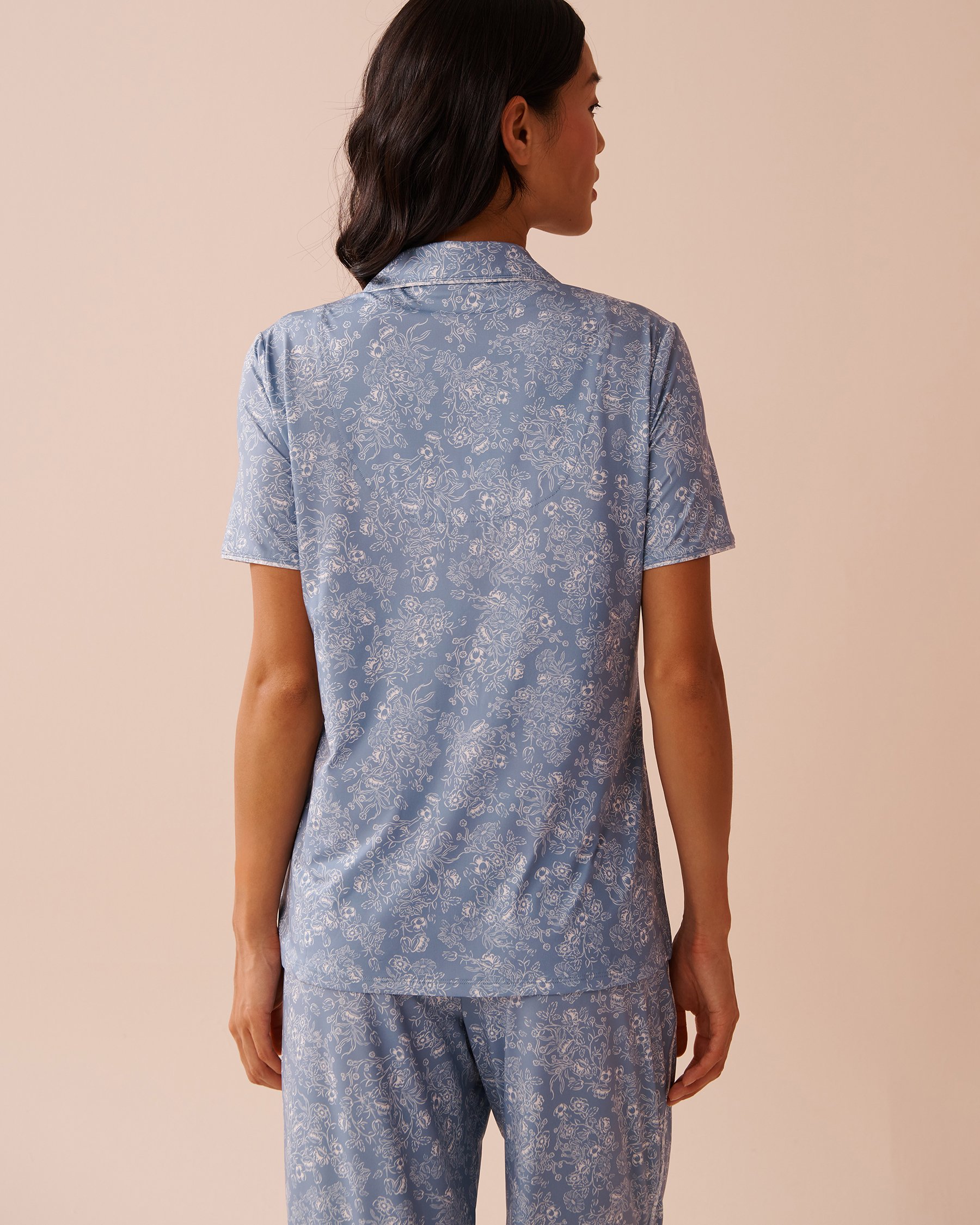 LA VIE EN ROSE White Floral Print Recycled Fibers Button-down Shirt Morning Dew 60100131 - View2