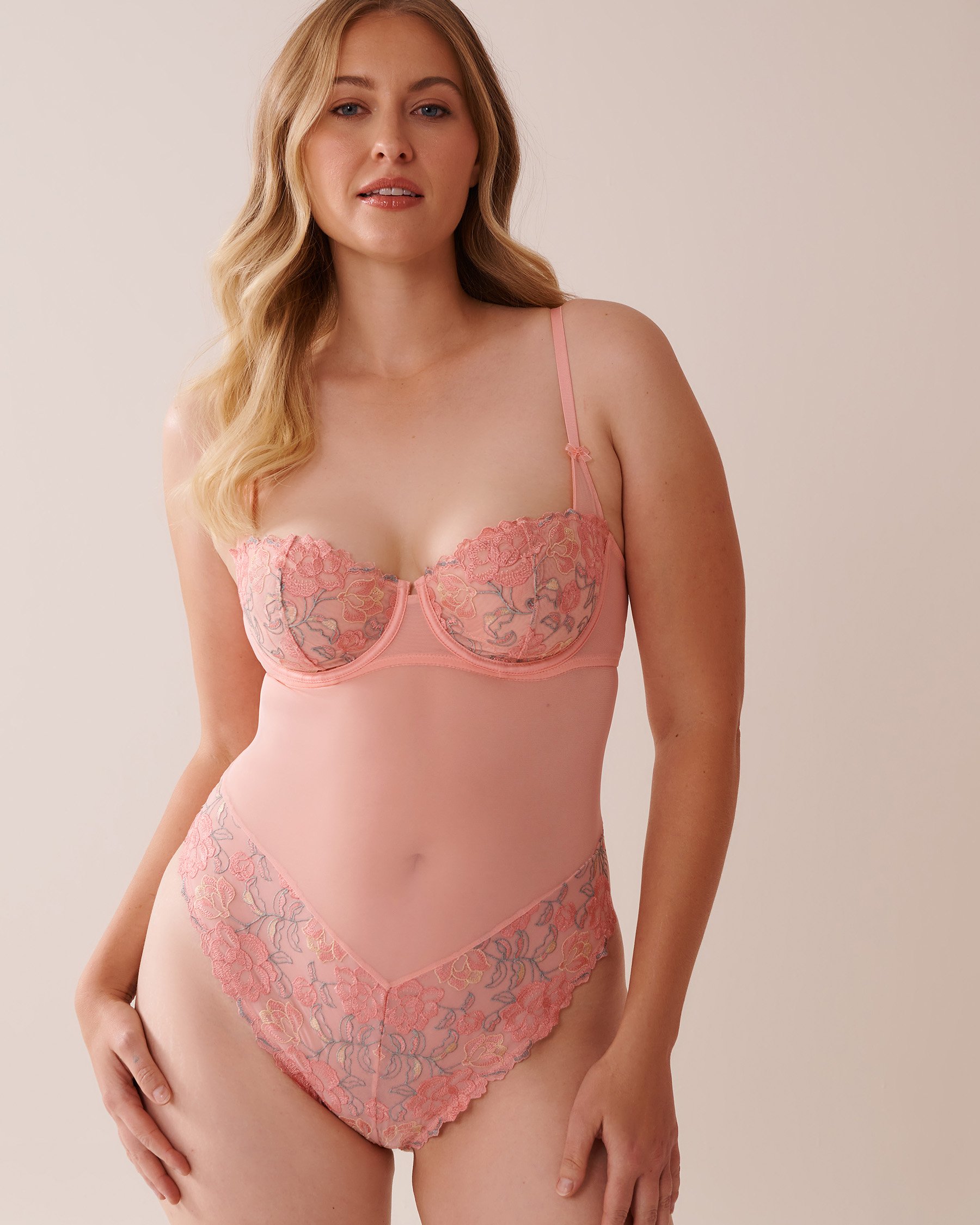 LA VIE EN ROSE Floral Embroidered Mesh Balconette Teddy Peachy Pink Flowers 60300101 - View1