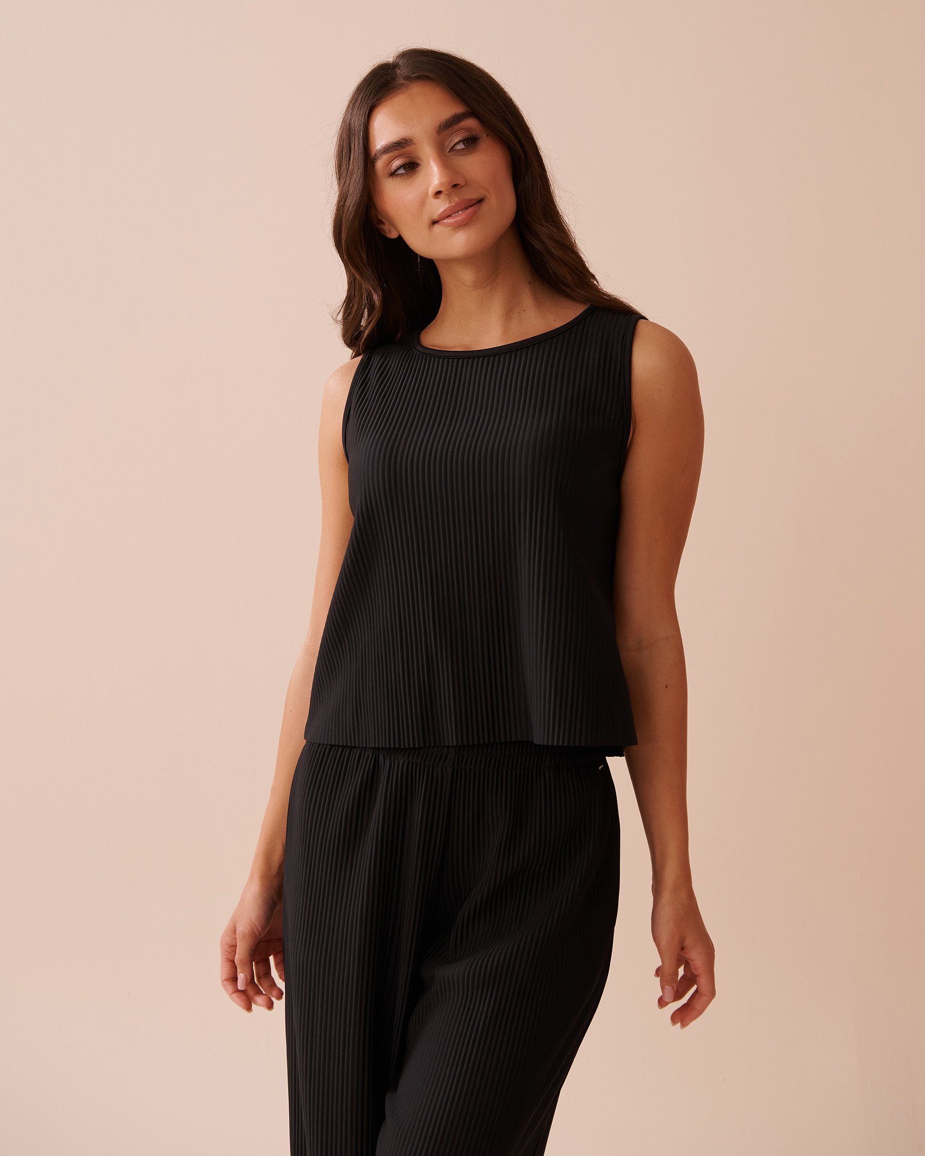 LA VIE EN ROSE Camisole à effet plissé Noir 50100102 - Voir1