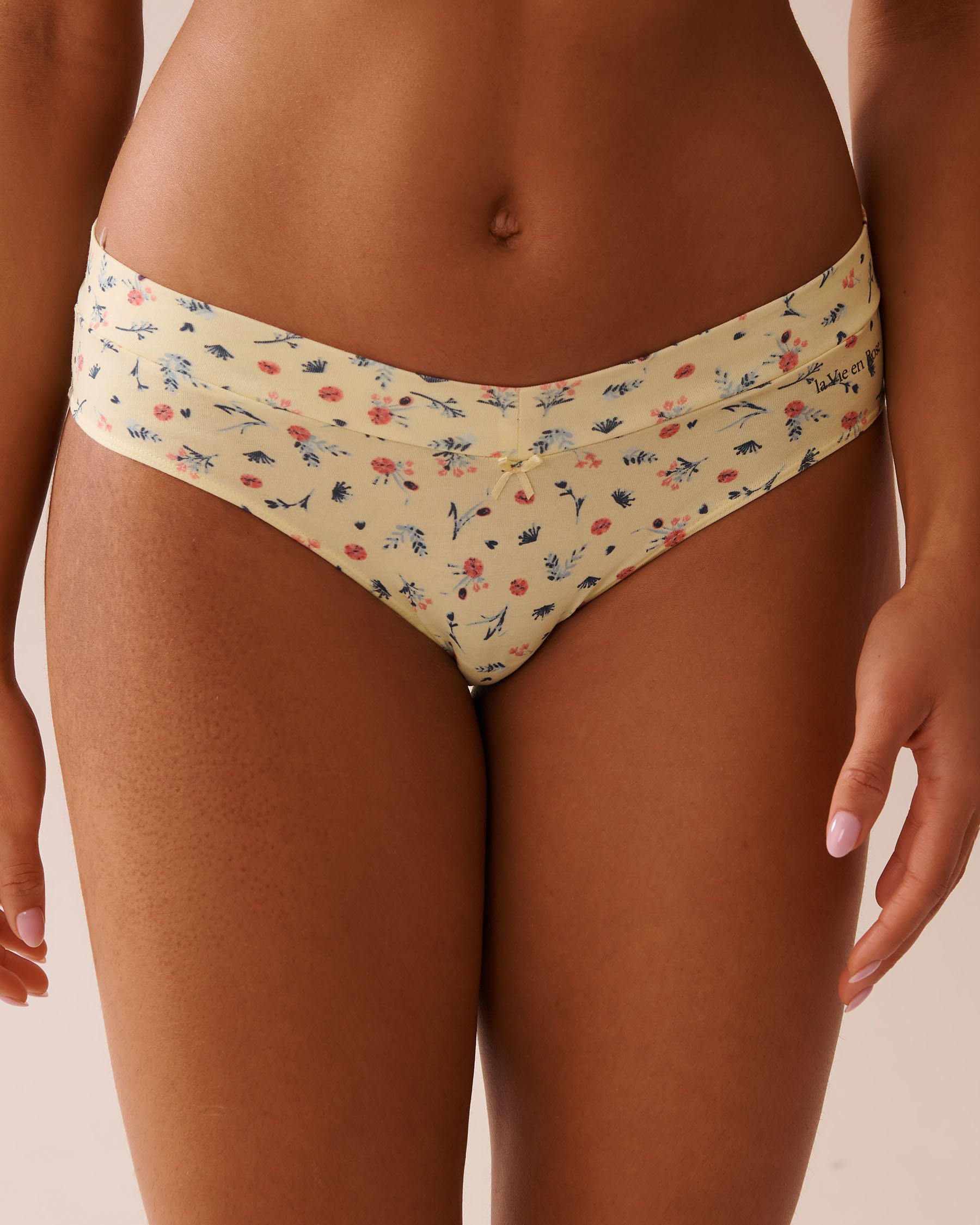 LA VIE EN ROSE Culotte bikini en coton Bouquet printanier 20100572 - Voir1