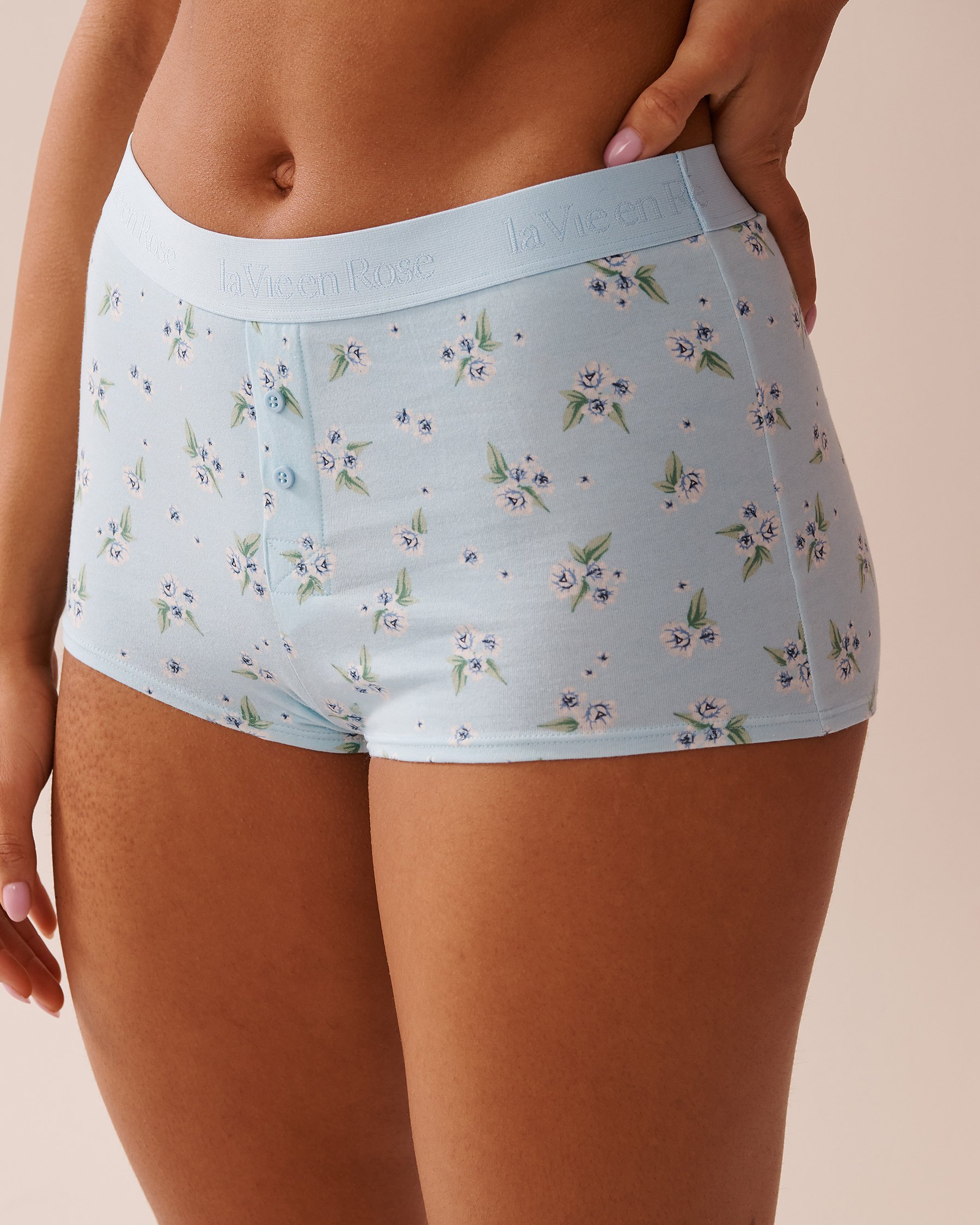 LA VIE EN ROSE Cotton and Logo Elastic Band High Waist Boyleg Panty Blue/Hydrangeas 20100579 - View1