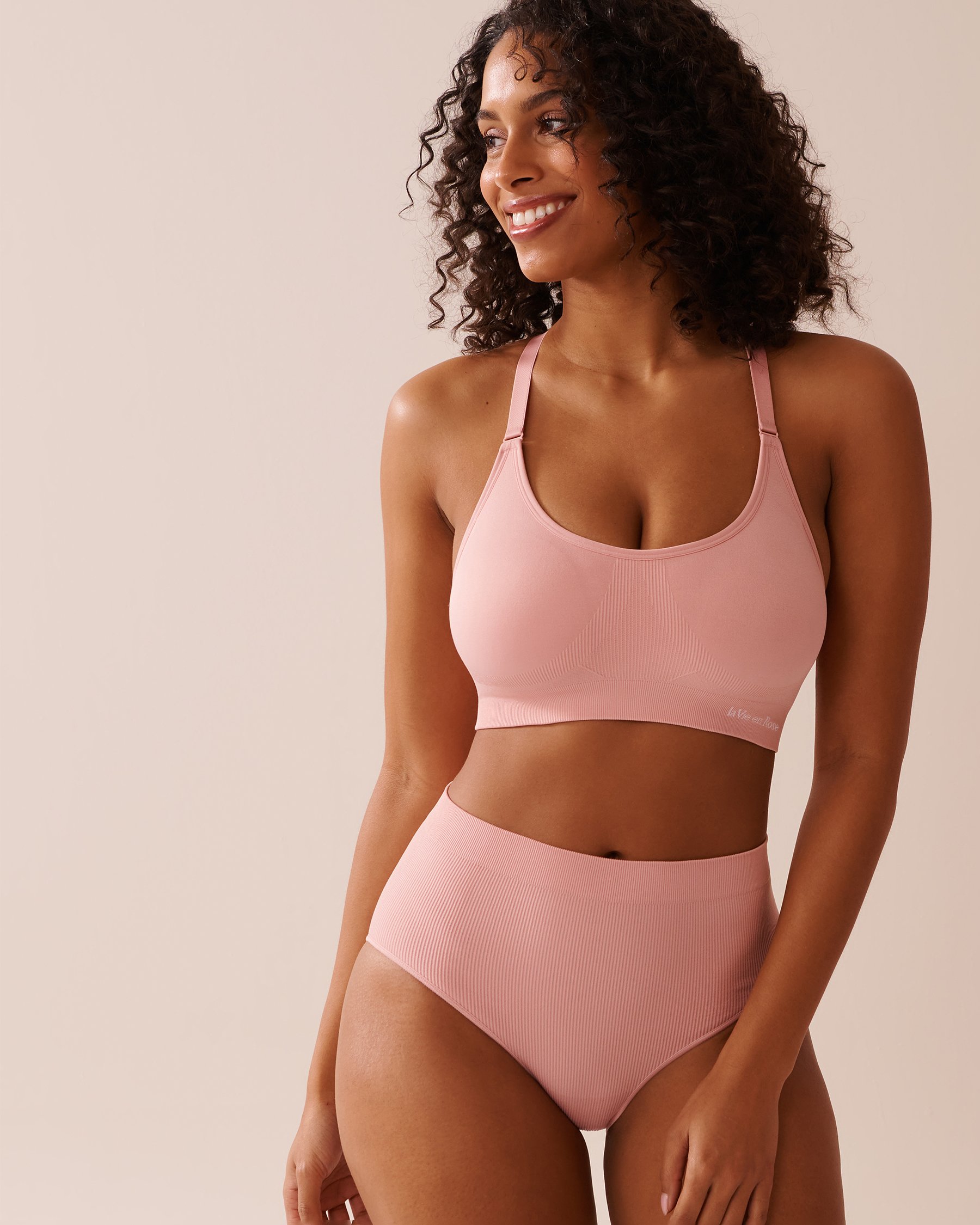 LA VIE EN ROSE Seamless Fabric Ribbed High Waist Bikini Panty Petal Pink 20200593 - View3