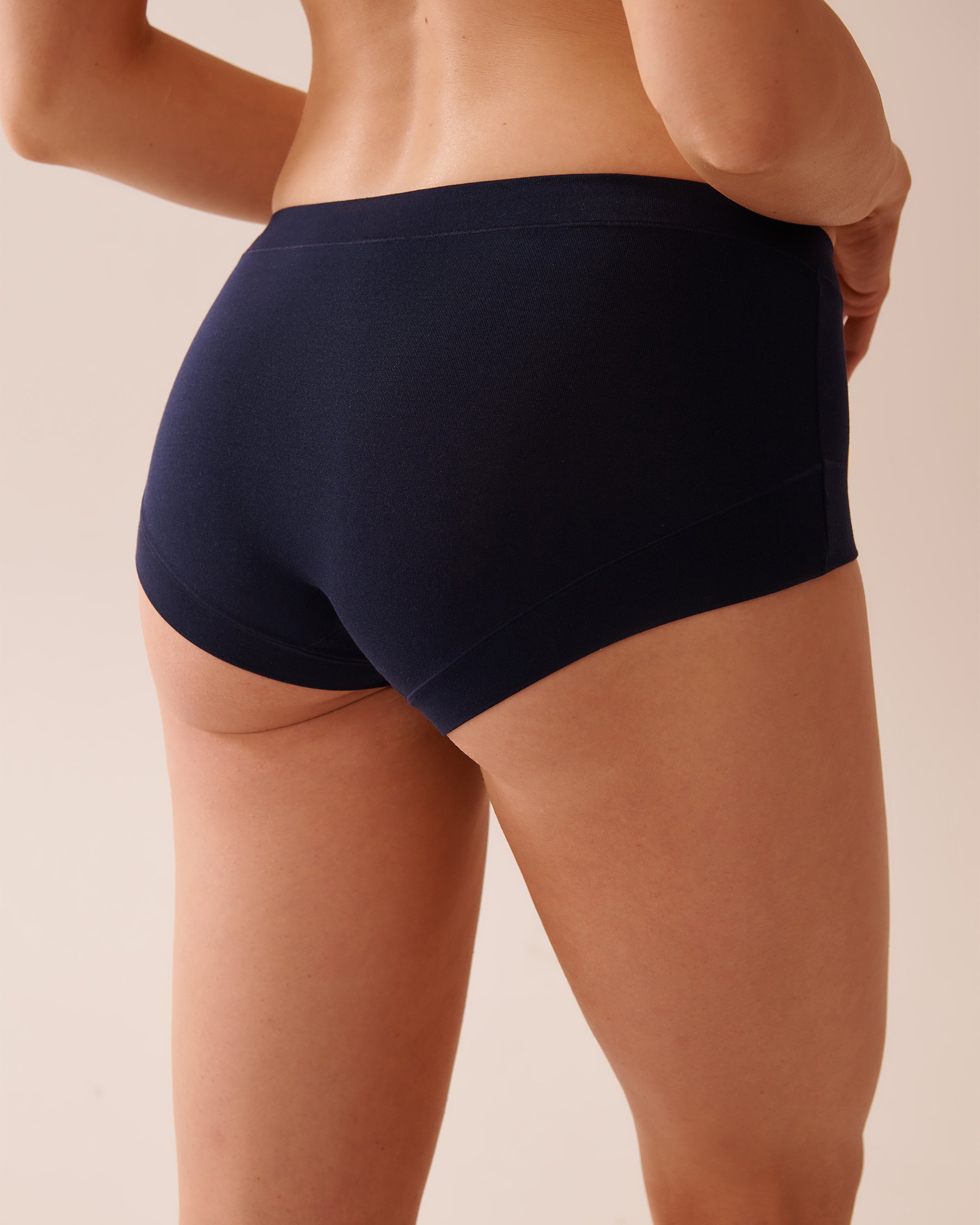 LA VIE EN ROSE Modal Boyleg Panty Navy Blue 20200597 - View2