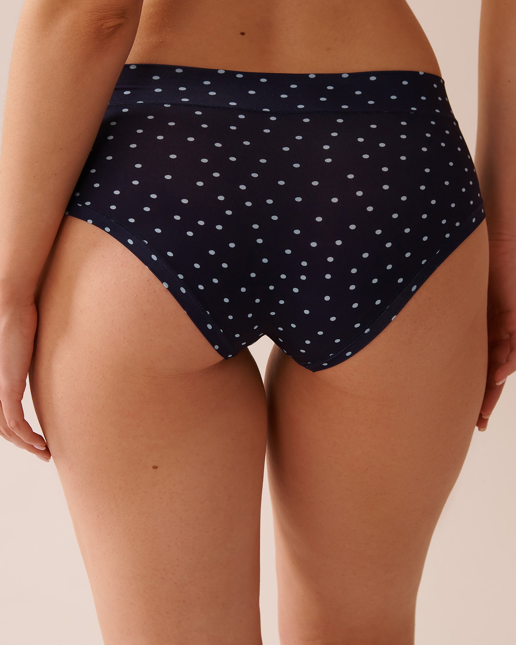 LA VIE EN ROSE Perfect Fit Hiphugger Panty Navy Blue/Polka Dot 20200600 - View2