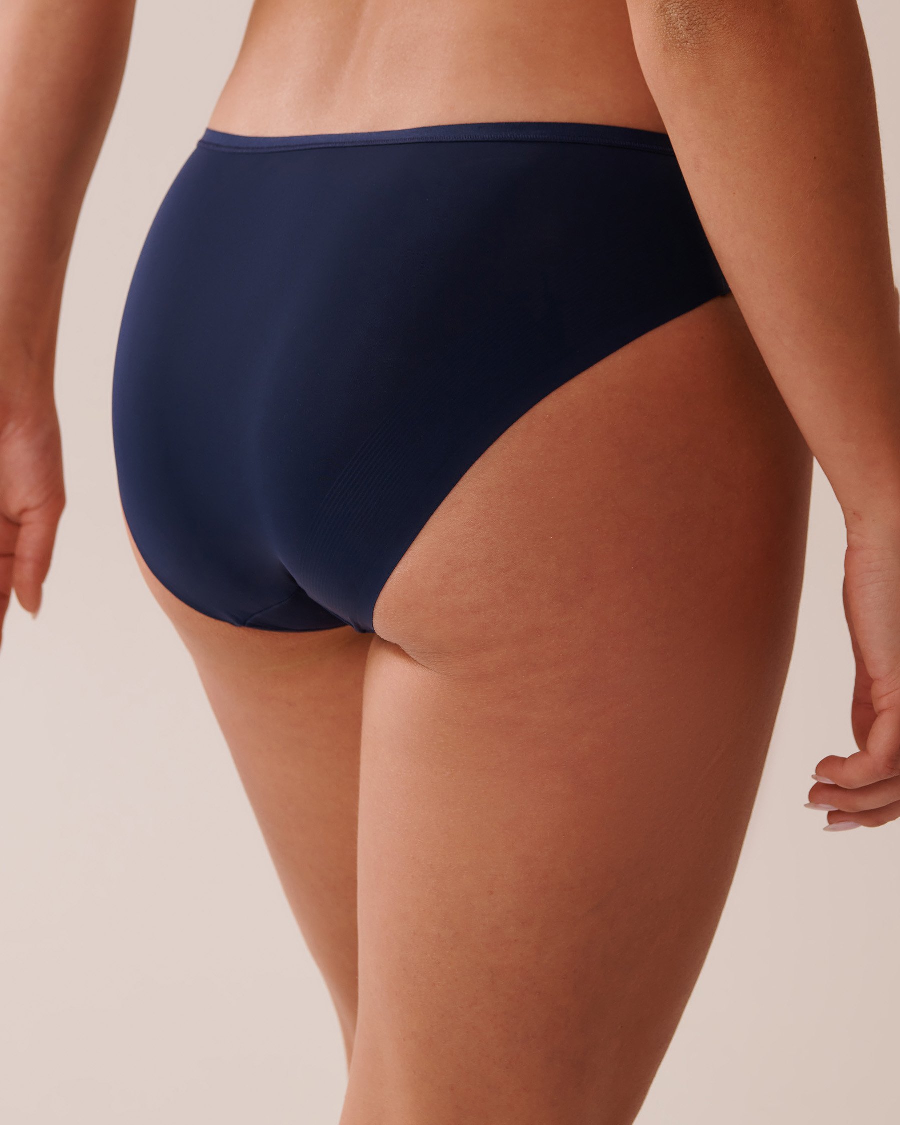 LA VIE EN ROSE Microfiber and Lace Sleek Back Bikini Panty Navy Blue 20300389 - View2