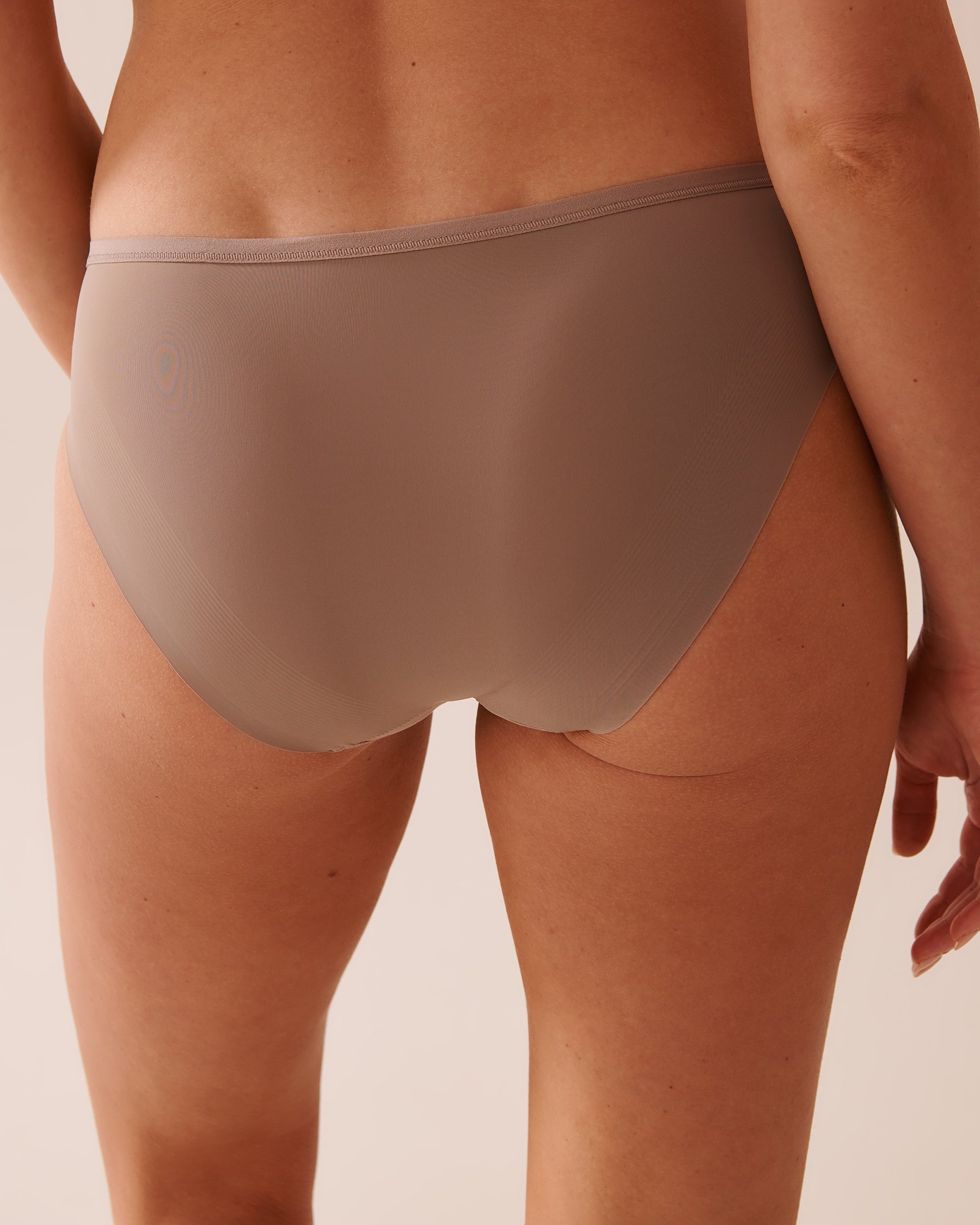 LA VIE EN ROSE Microfiber Sleek Back Bikini Panty Brown 20300392 - View2