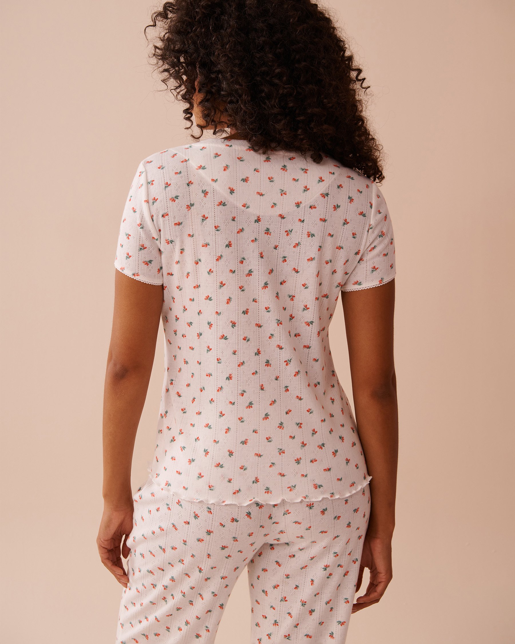 LA VIE EN ROSE Strawberry Print Lettuce Edge Pointelle T-shirt White/Strawberries 40100697 - View2