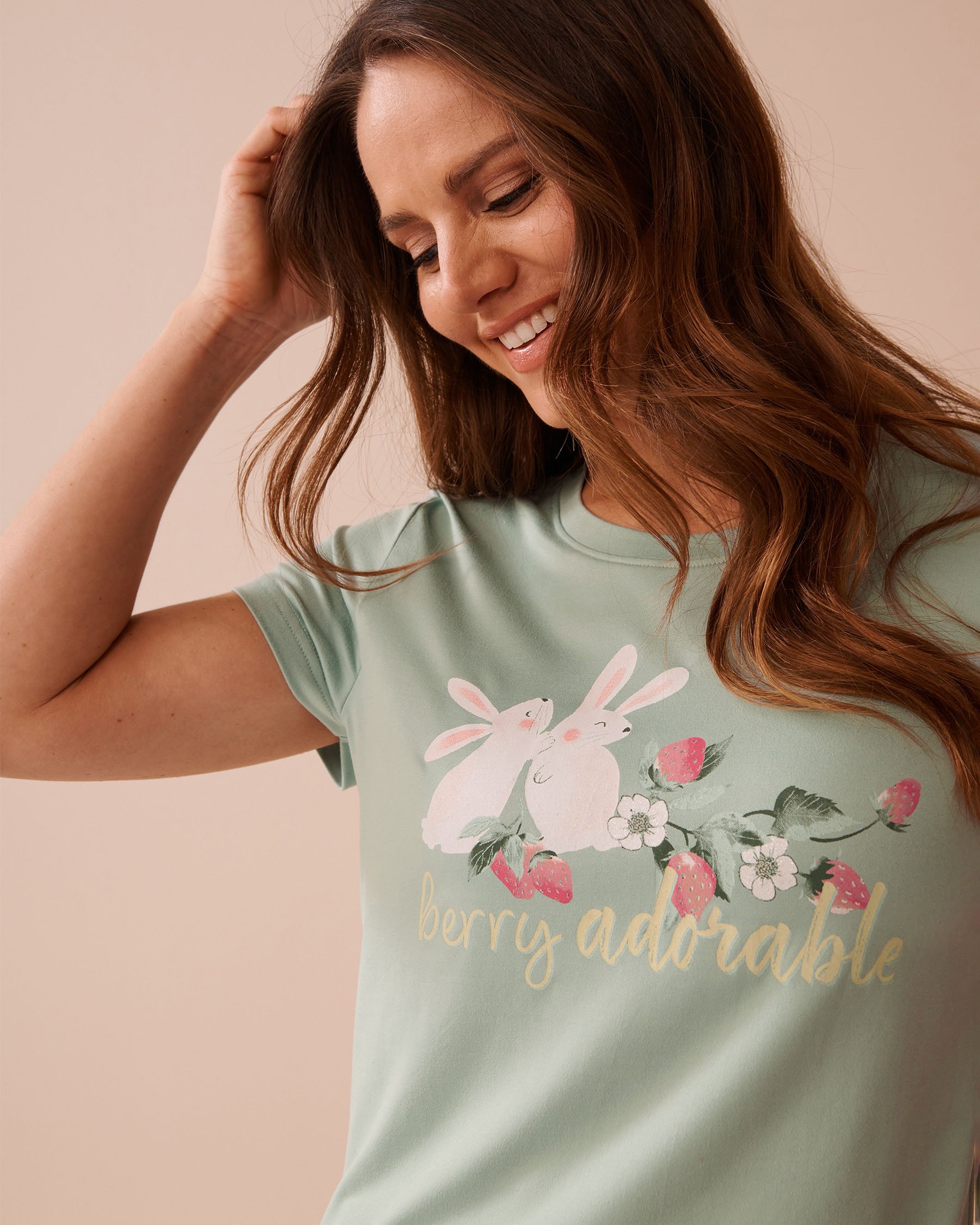 LA VIE EN ROSE Rabbit & Strawberry Print Super Soft T-shirt Sage Green 40100701 - View3