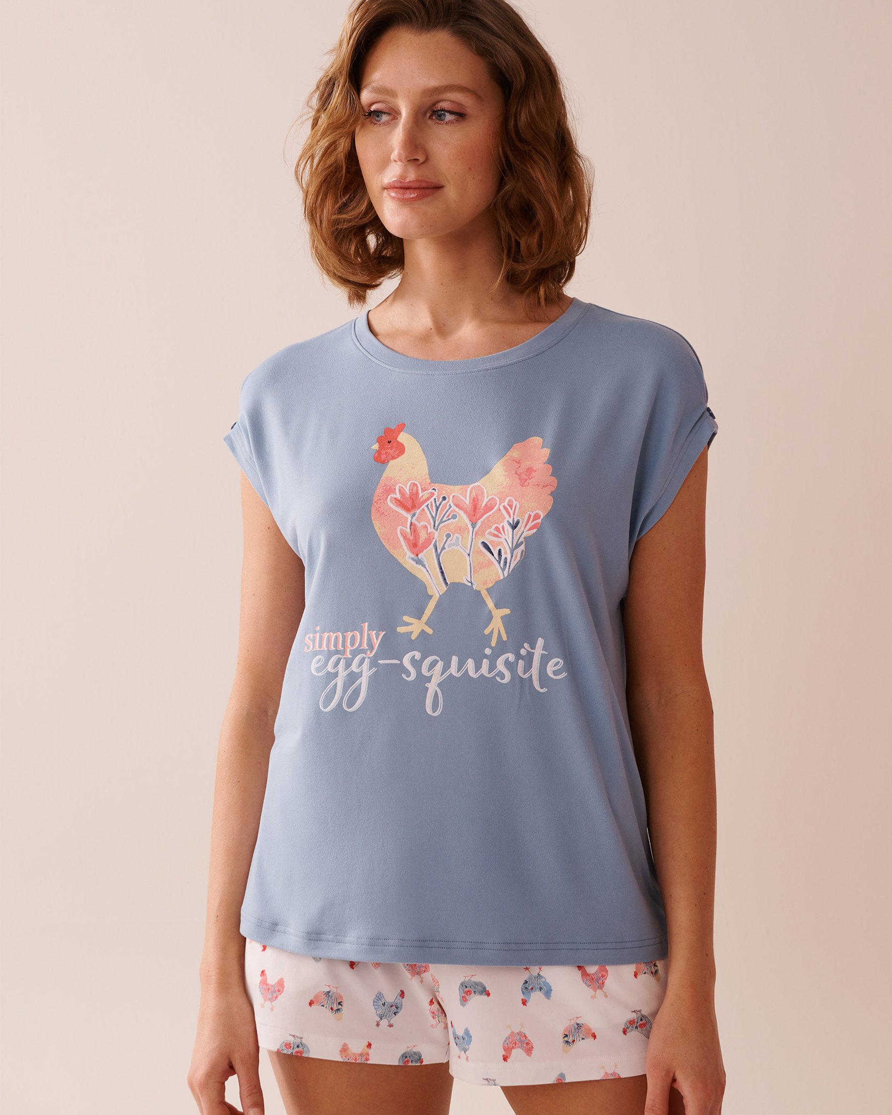 LA VIE EN ROSE Chicken Print Super Soft T-shirt Cloud Blue 40100710 - View5
