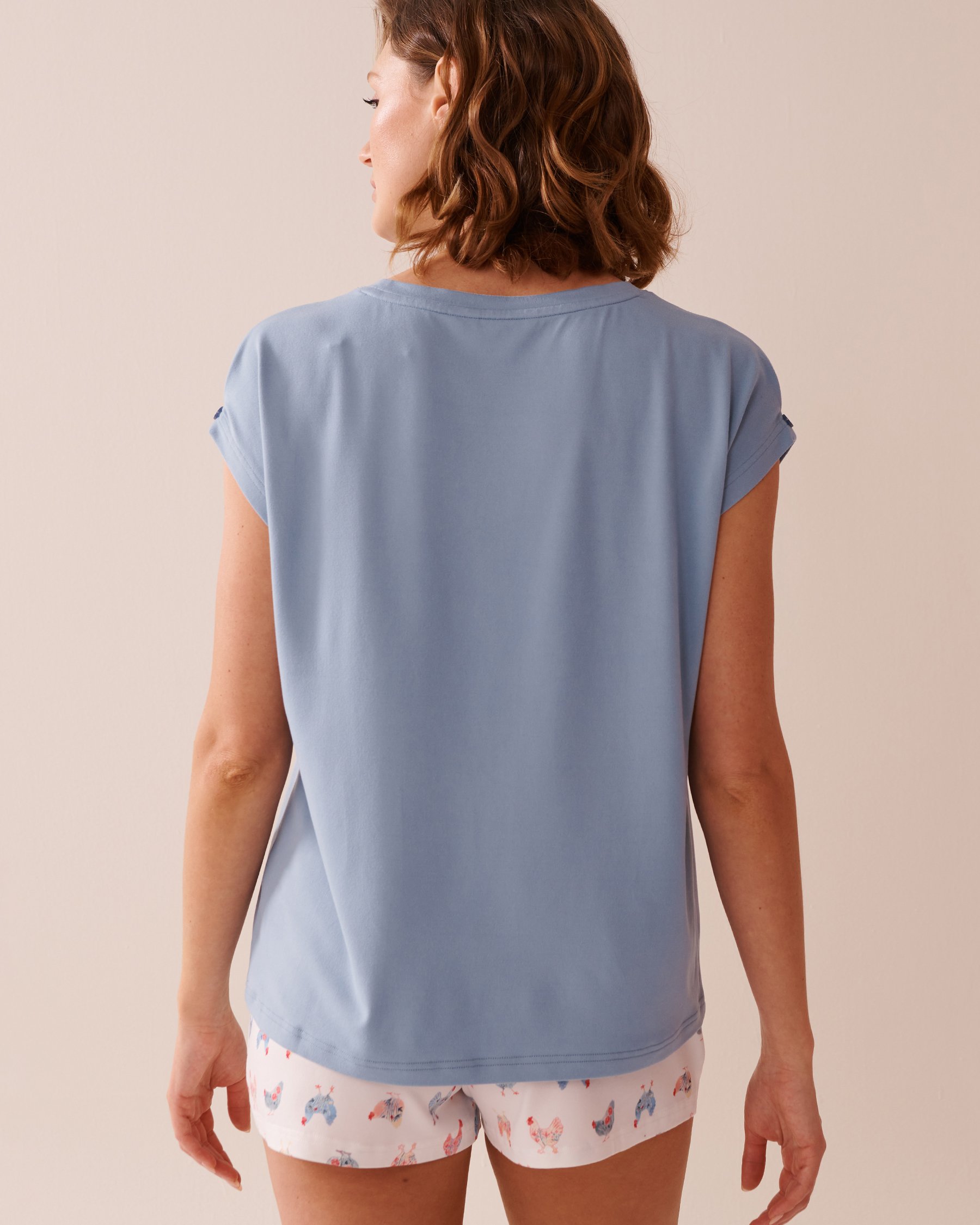 LA VIE EN ROSE Chicken Print Super Soft T-shirt Cloud Blue 40100710 - View4