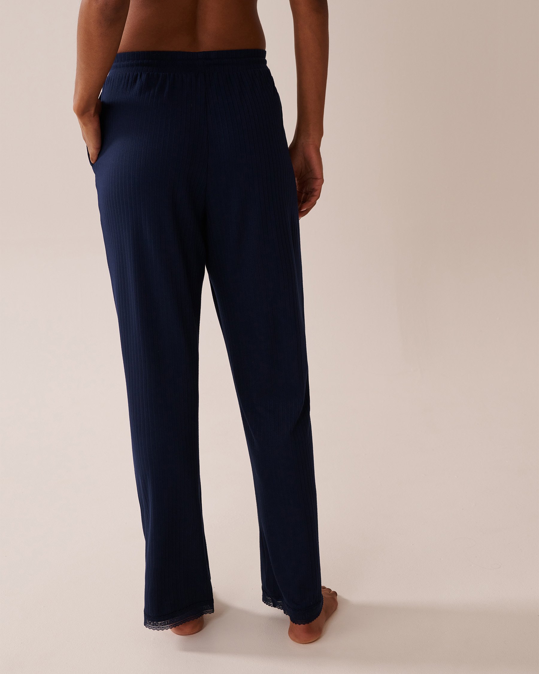 LA VIE EN ROSE Pantalon de pyjama jersey côtelé et bordure de dentelle Bleu marine 40200692 - Voir2