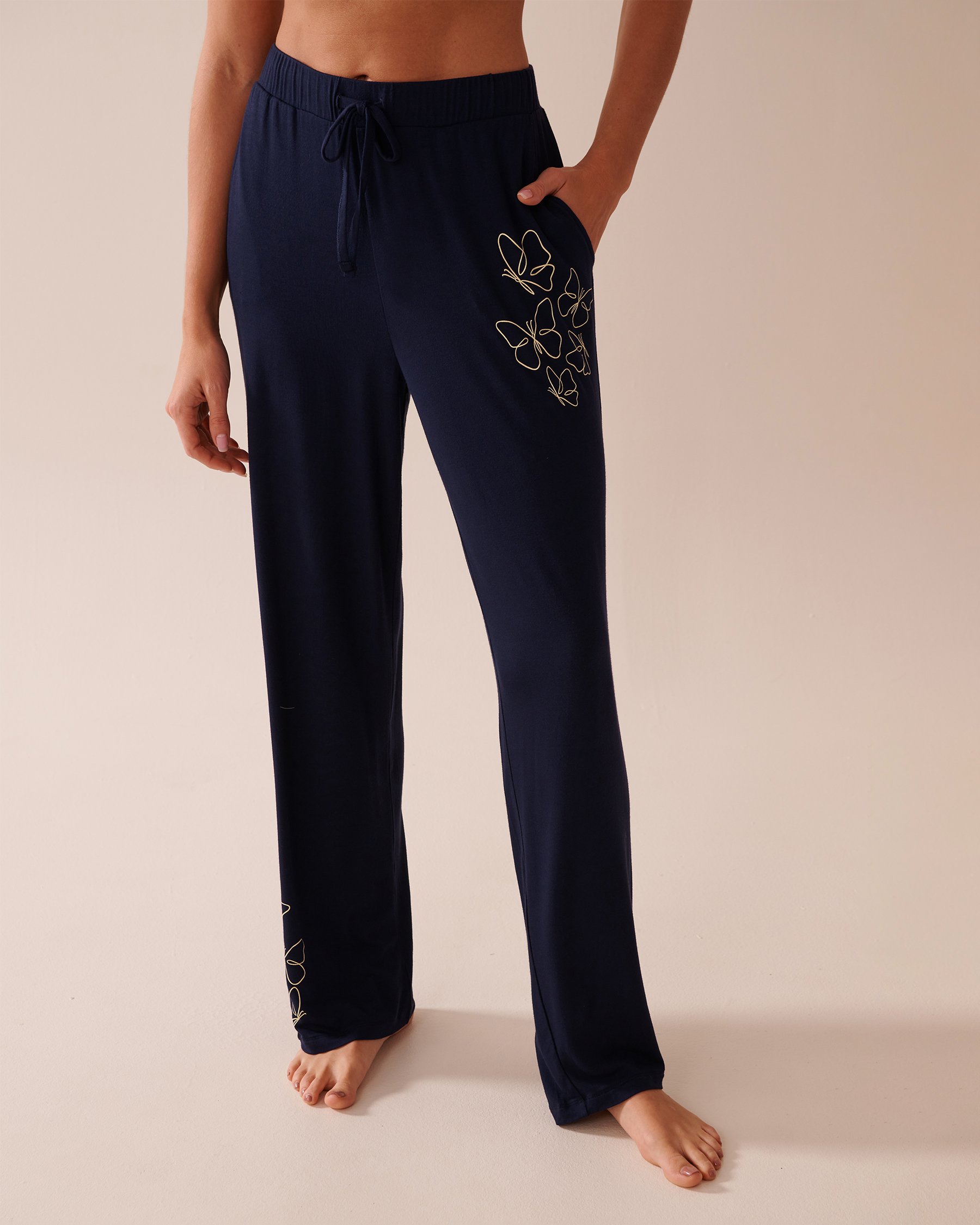 LA VIE EN ROSE Pantalon de pyjama en jersey doux imprimé papillon Bleu marine 40200708 - Voir1