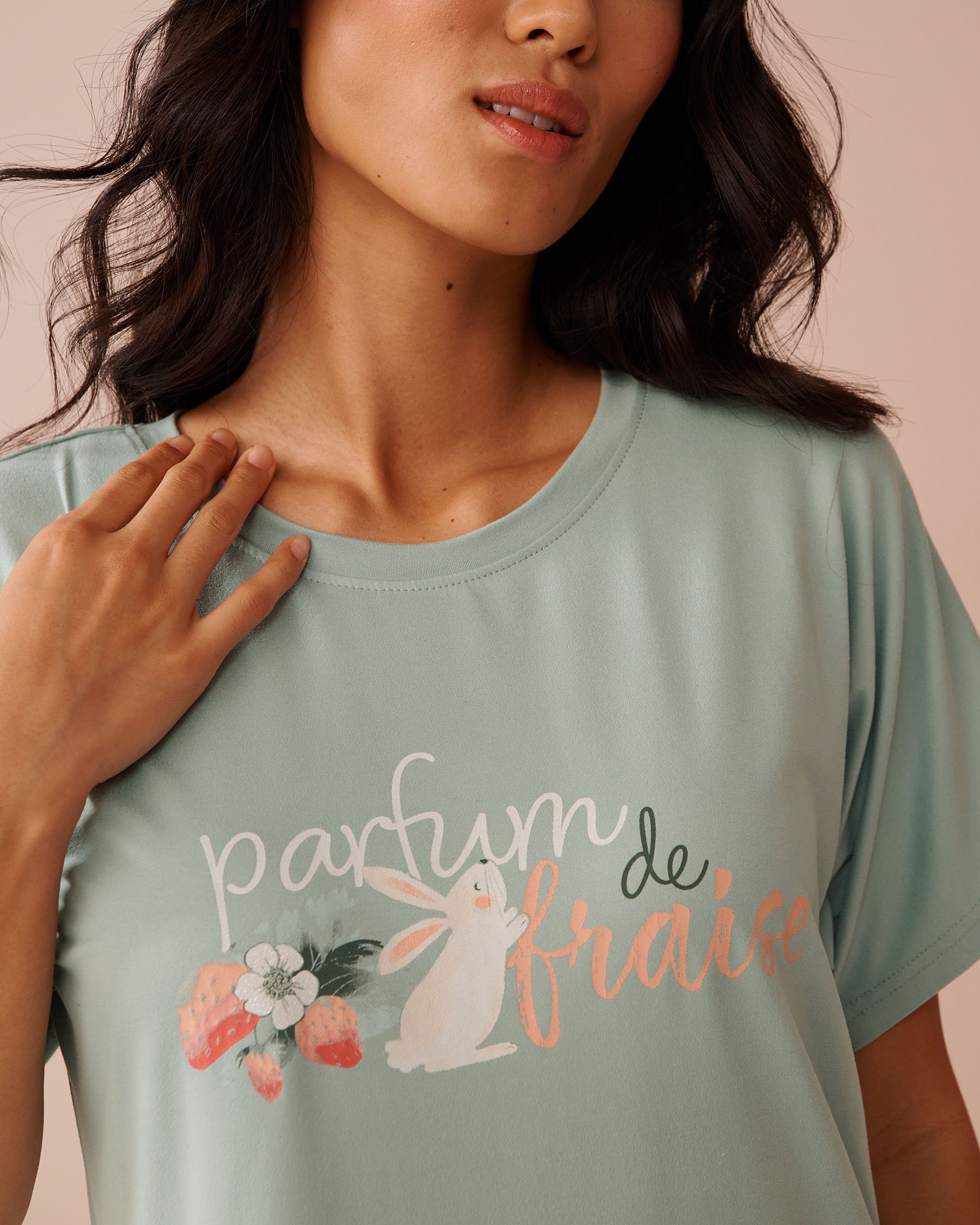 LA VIE EN ROSE Rabbit & Strawberry Print Super Soft Sleepshirt Sage Green 40500414 - View3