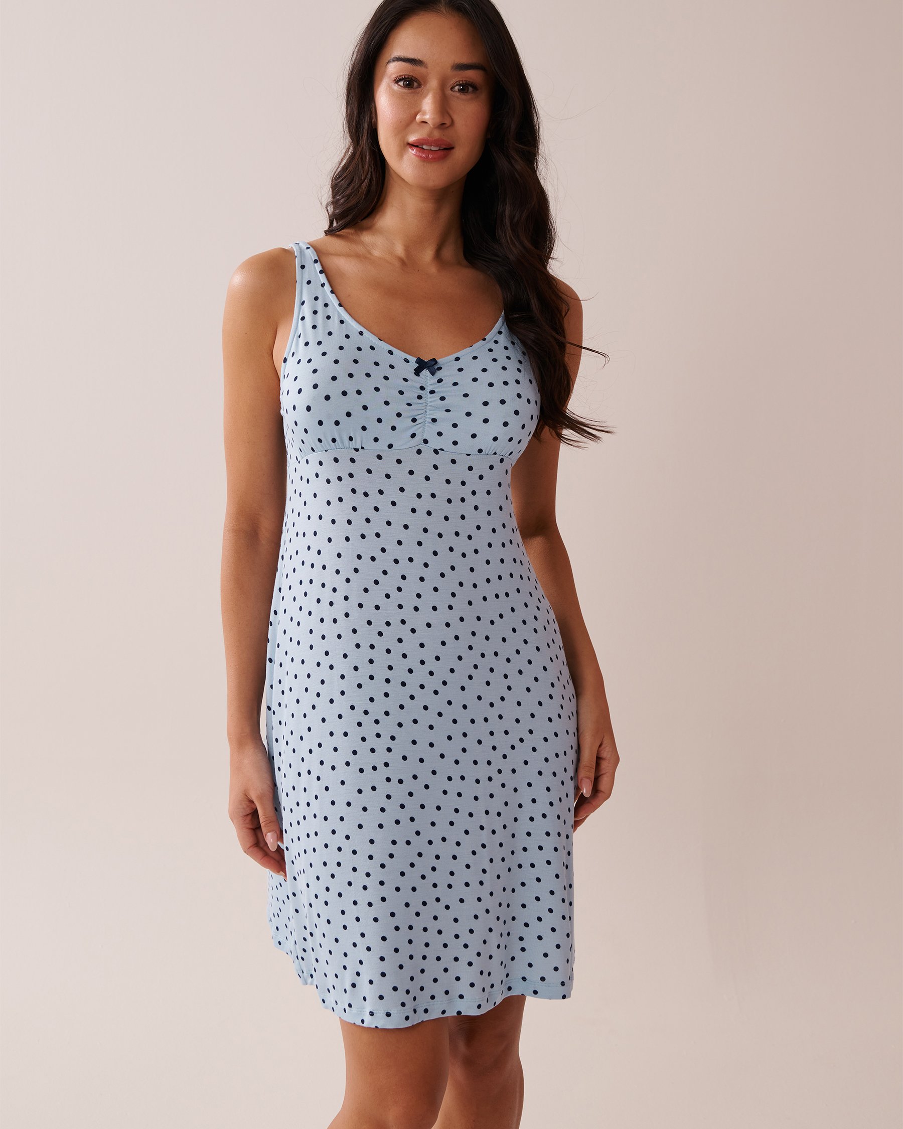 LA VIE EN ROSE Nuisette en jersey doux imprimé à pois Bleu ciel/Pois 40500425 - Voir1