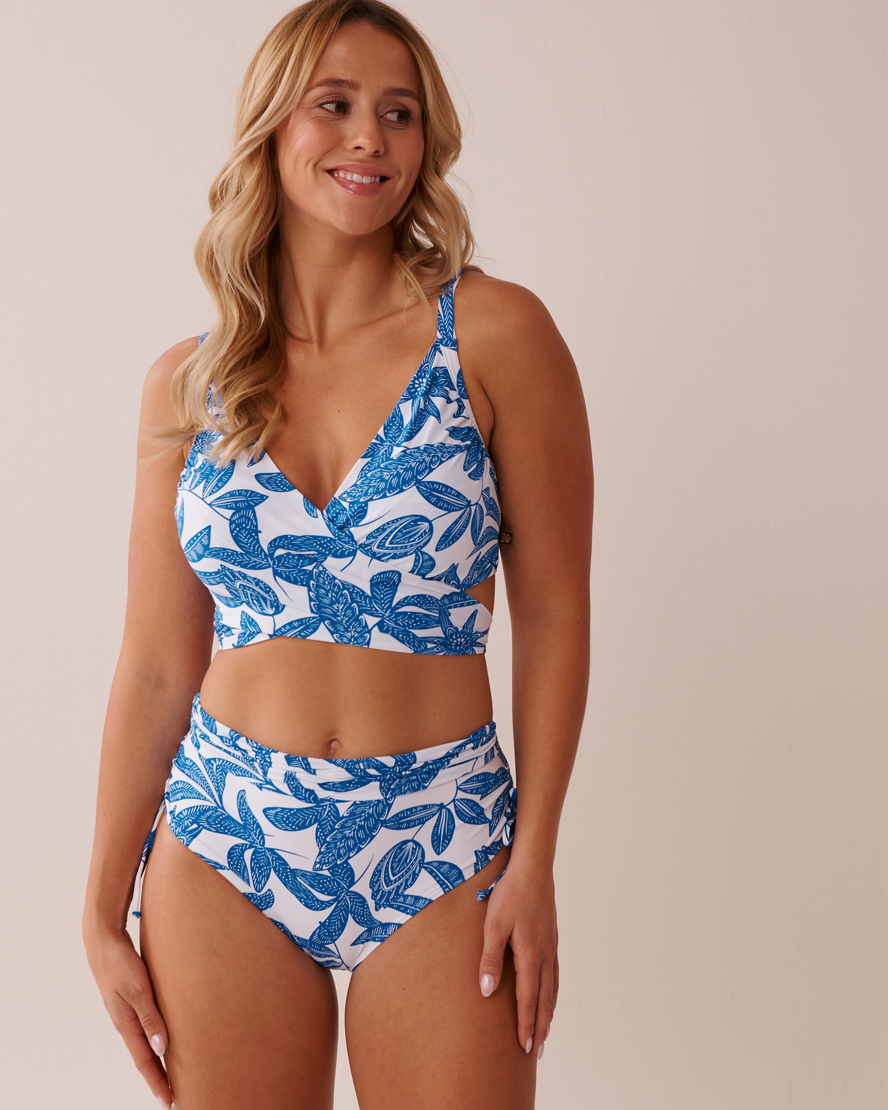 LA VIE EN ROSE AQUA Haut de bikini drapé bonnet D MERMAID GARDEN Jardin de sirène 70200158 - Voir1