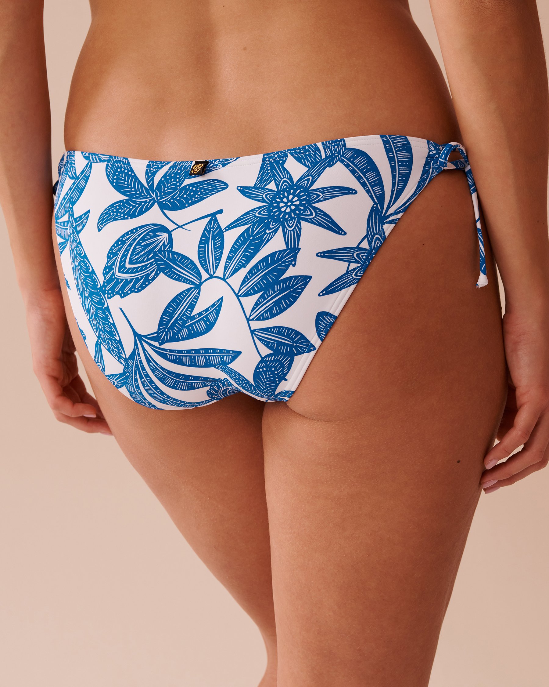 LA VIE EN ROSE AQUA Bas de bikini noué aux hanches MERMAID GARDEN Jardin de sirène 70300664 - Voir5