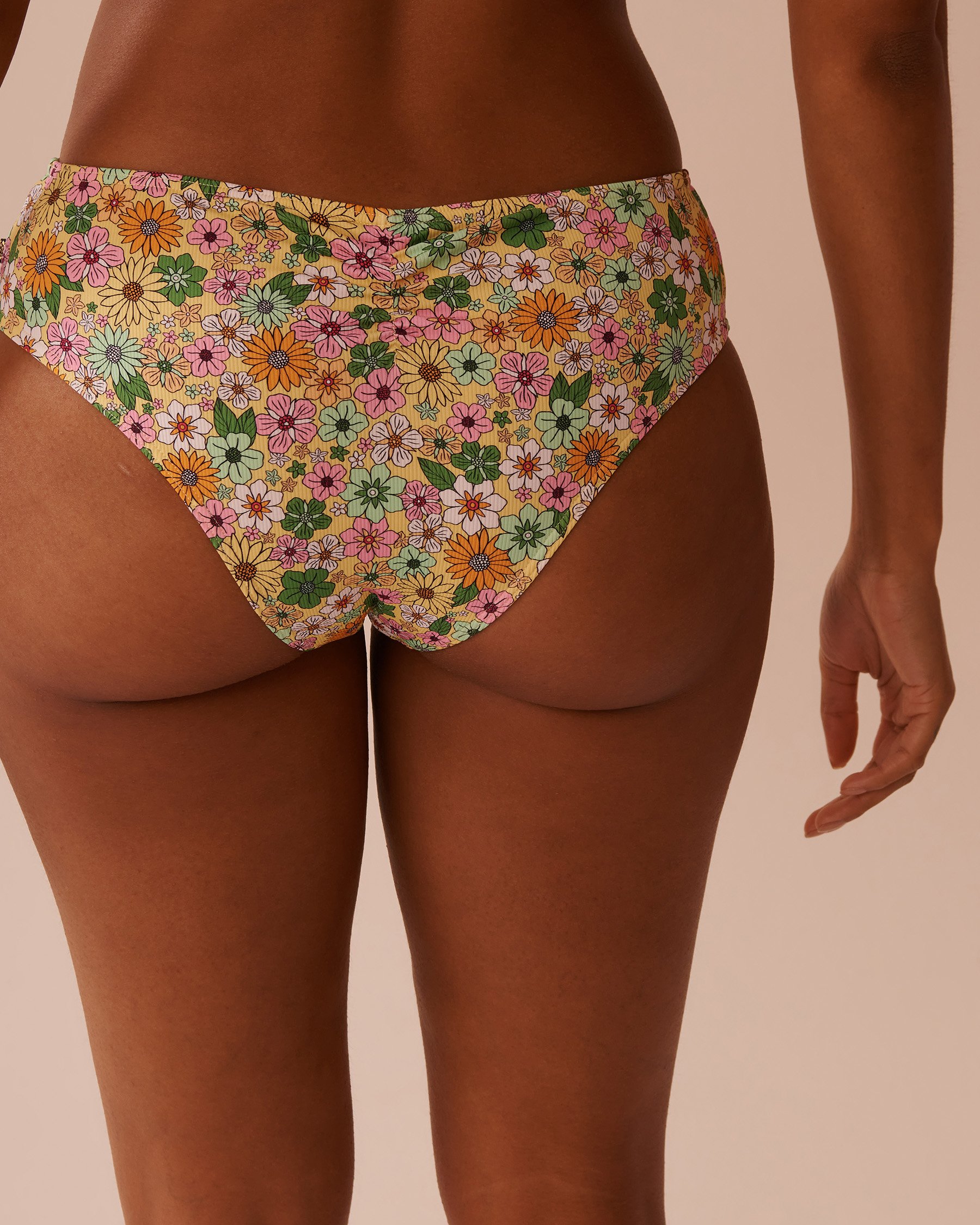 LA VIE EN ROSE AQUA FLOWER POWER Ribbed Mid Waist Cheeky Bikini Bottom Flower Power 70300672 - View7