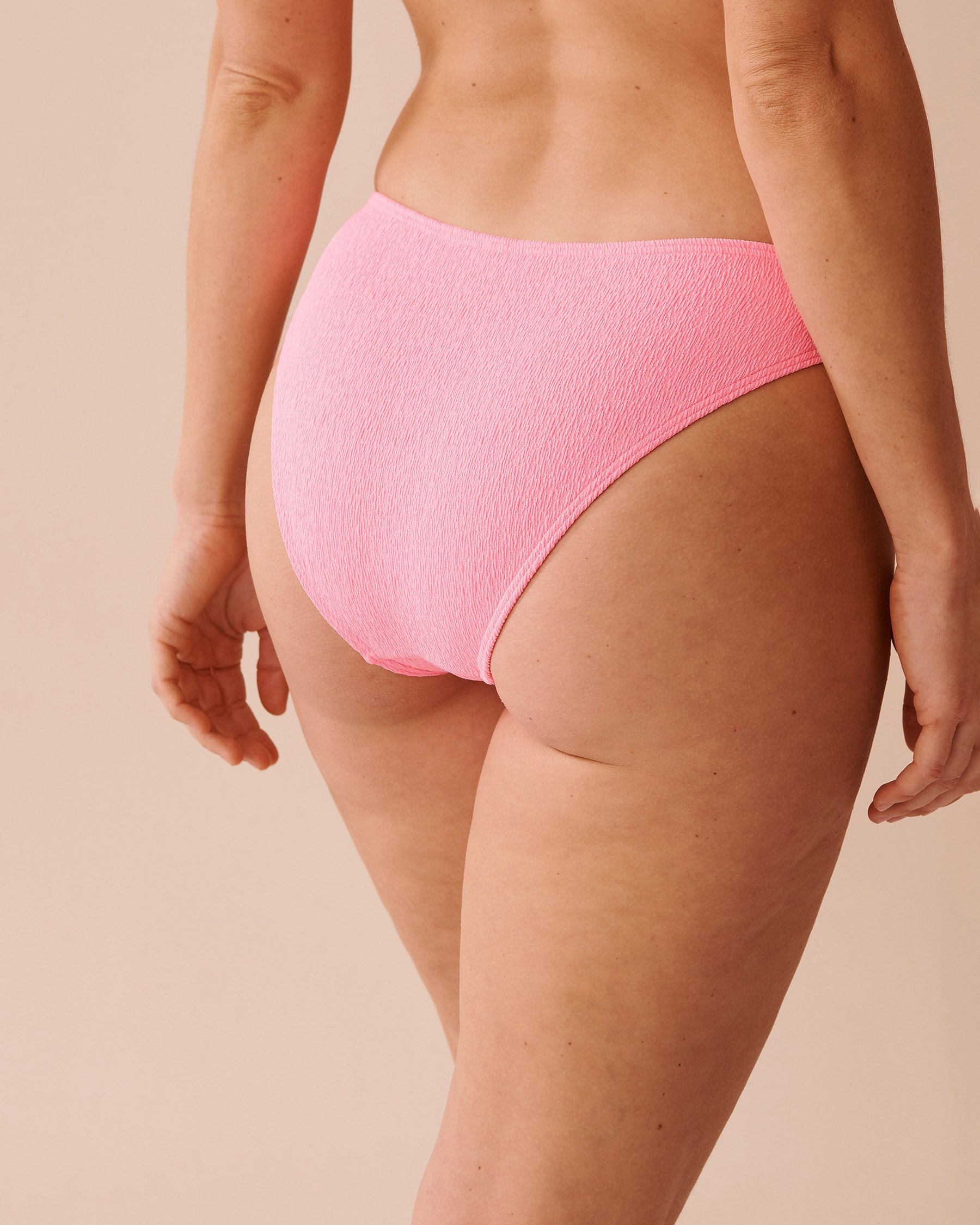 LA VIE EN ROSE AQUA Bas de bikini brésilien taille basse texturé FIZZY PINK Rose pétillant 70300659 - View6
