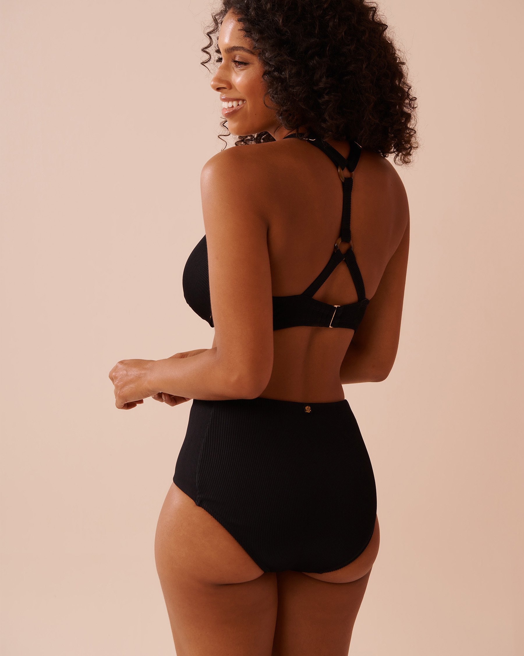 LA VIE EN ROSE AQUA BLACK D Cup Full Coverage Bikini Top Black 70200164 - View2