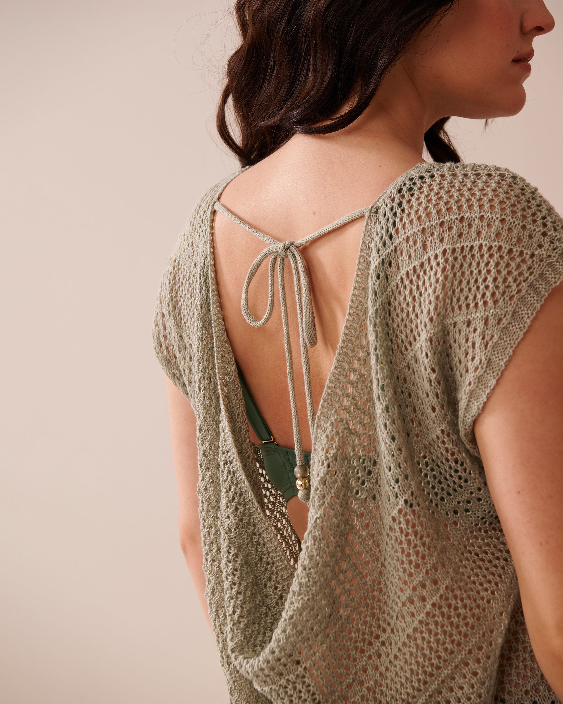 LA VIE EN ROSE AQUA Tunique ouverte au dos en résille Sauge 80400066 - Voir3