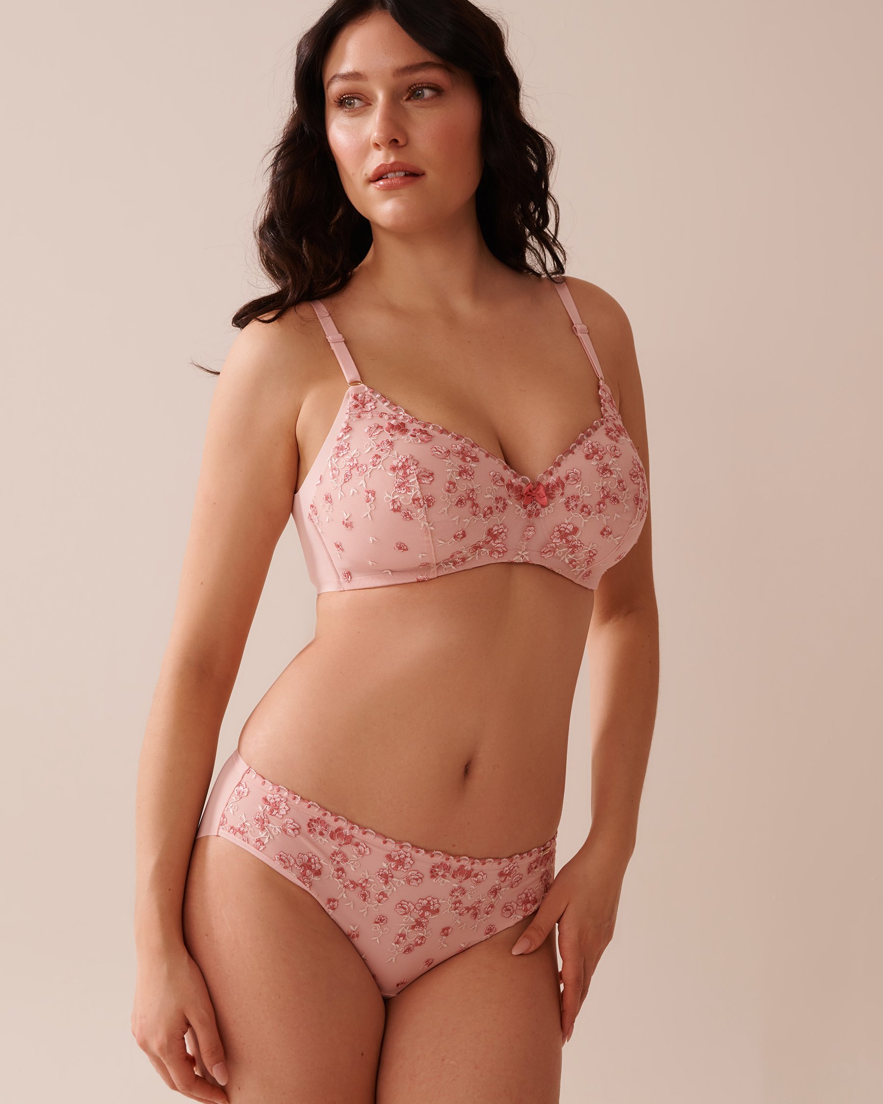 LA VIE EN ROSE Microfiber and Mesh Sleek Back Bikini Panty Pink Flowers 20300396 - View6