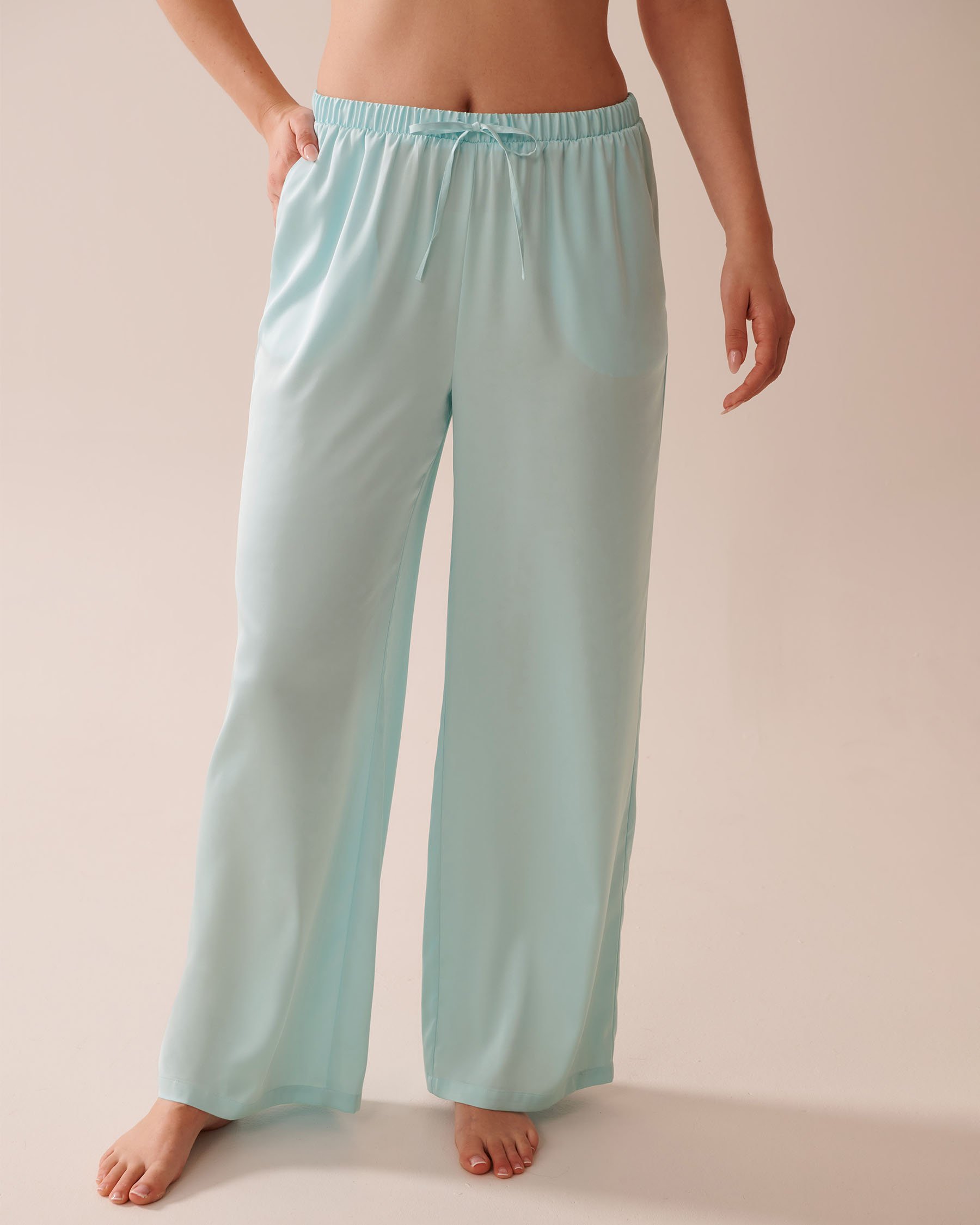 LA VIE EN ROSE Pantalon jambe large en satin Turquoise 60200129 - Voir1