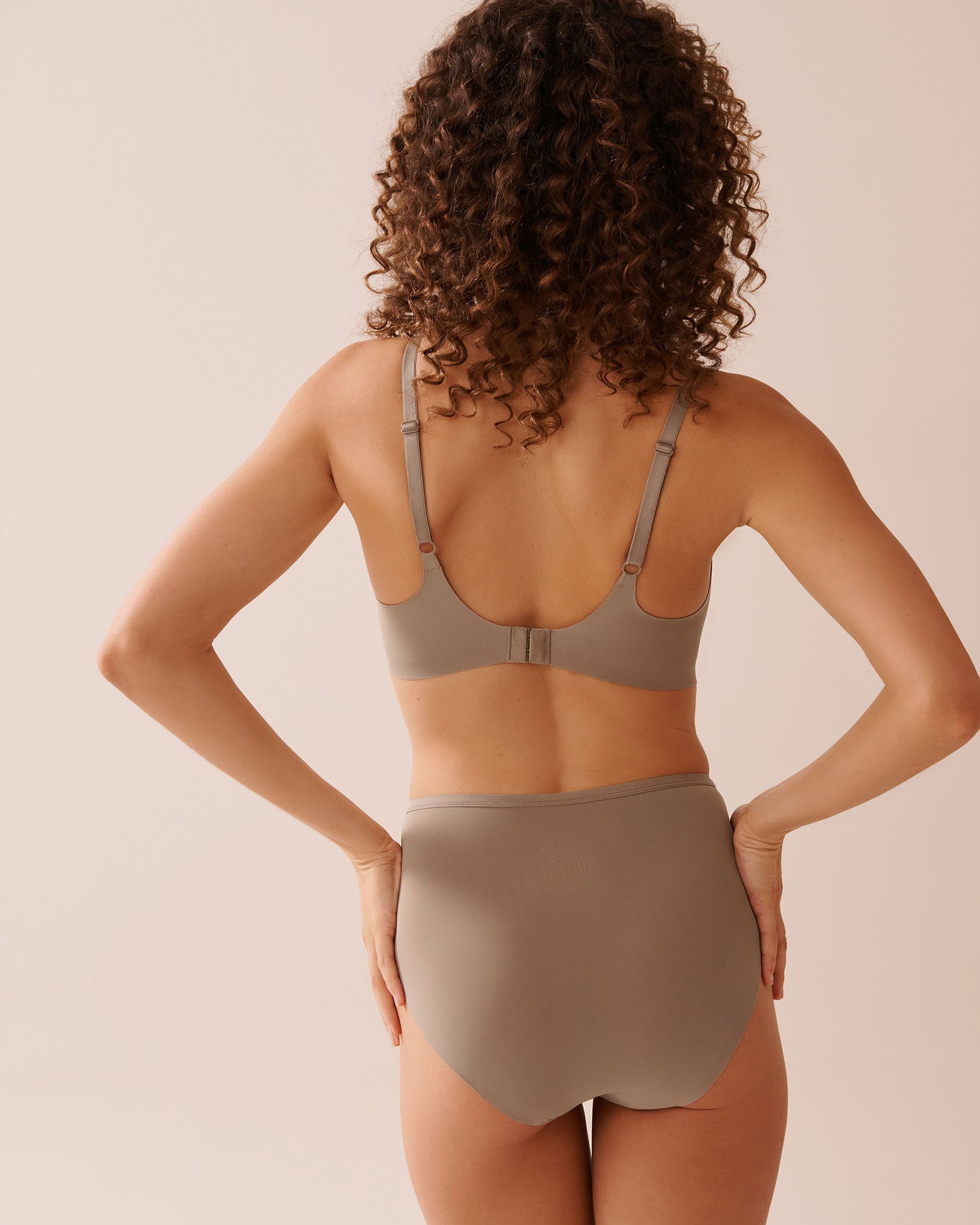 LA VIE EN ROSE Push-up Lounge Bralette Brown 10300197 - View2
