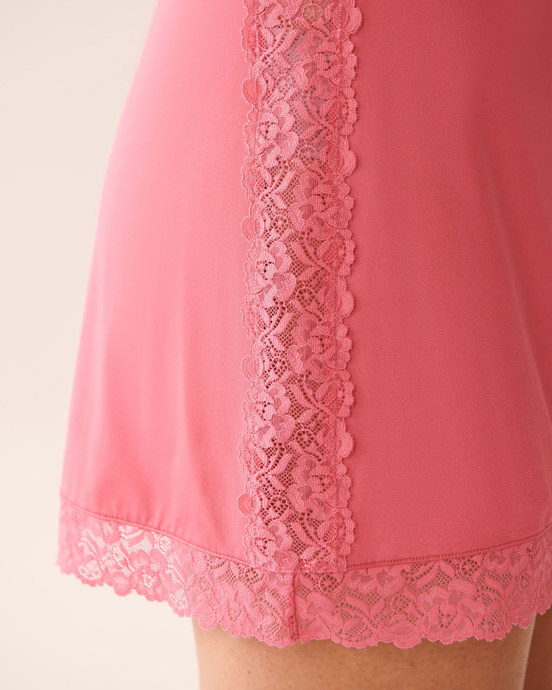 LA VIE EN ROSE Nuisette en microfibre et dentelle Rose melon d'eau 60500192 - View3