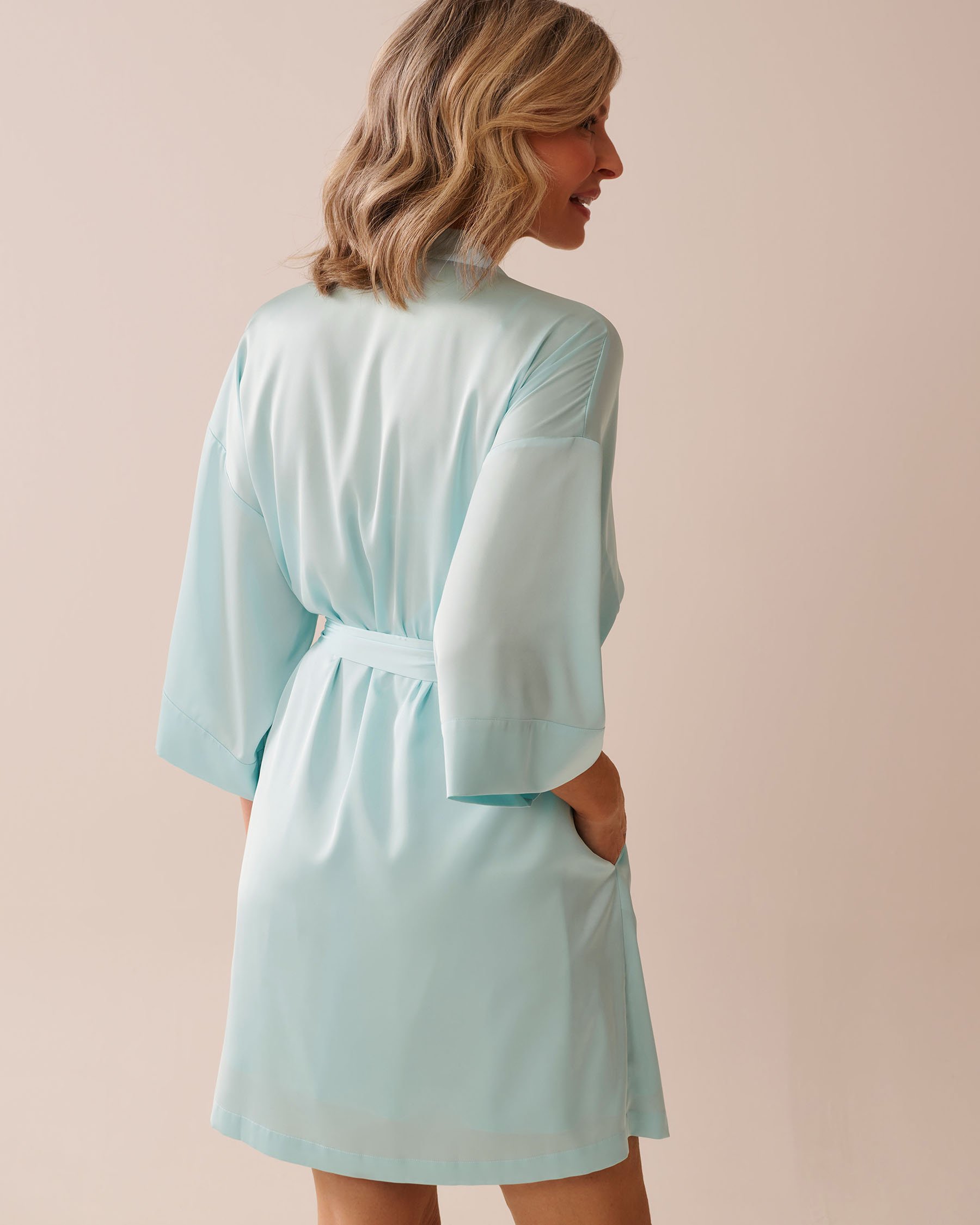 LA VIE EN ROSE Satin Kimono Turquoise 60600094 - View4