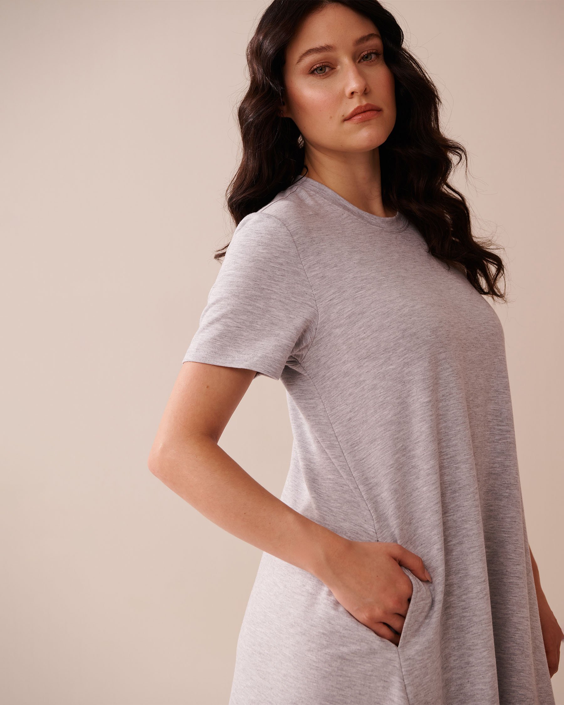 LA VIE EN ROSE Robe manches courtes en molleton Gris 50400043 - View3