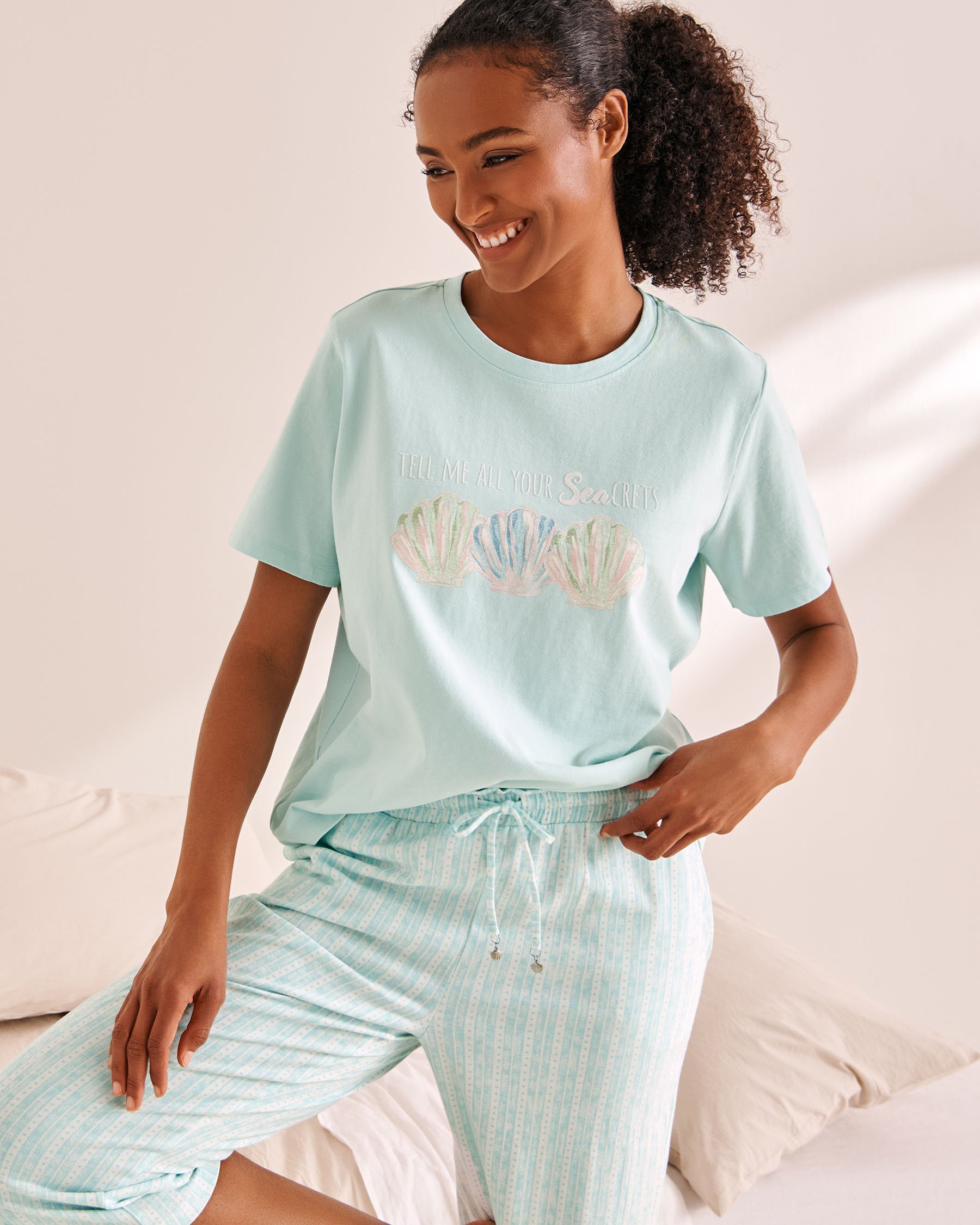 LA VIE EN ROSE Seashell Print Crew Neck Cotton T-shirt Turquoise 40100726 - View1
