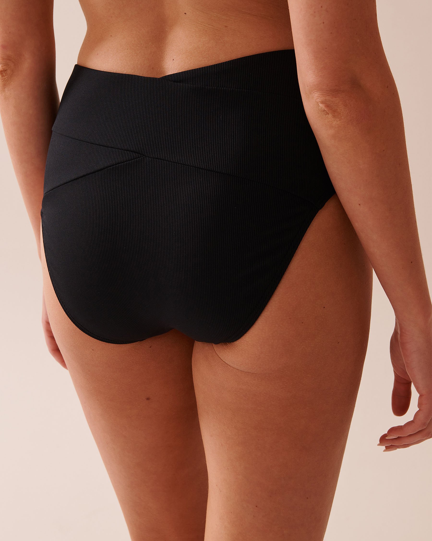 LA VIE EN ROSE AQUA Bas de bikini taille haute côtelé en fibres recyclées SOLID Noir 70300690 - Voir2
