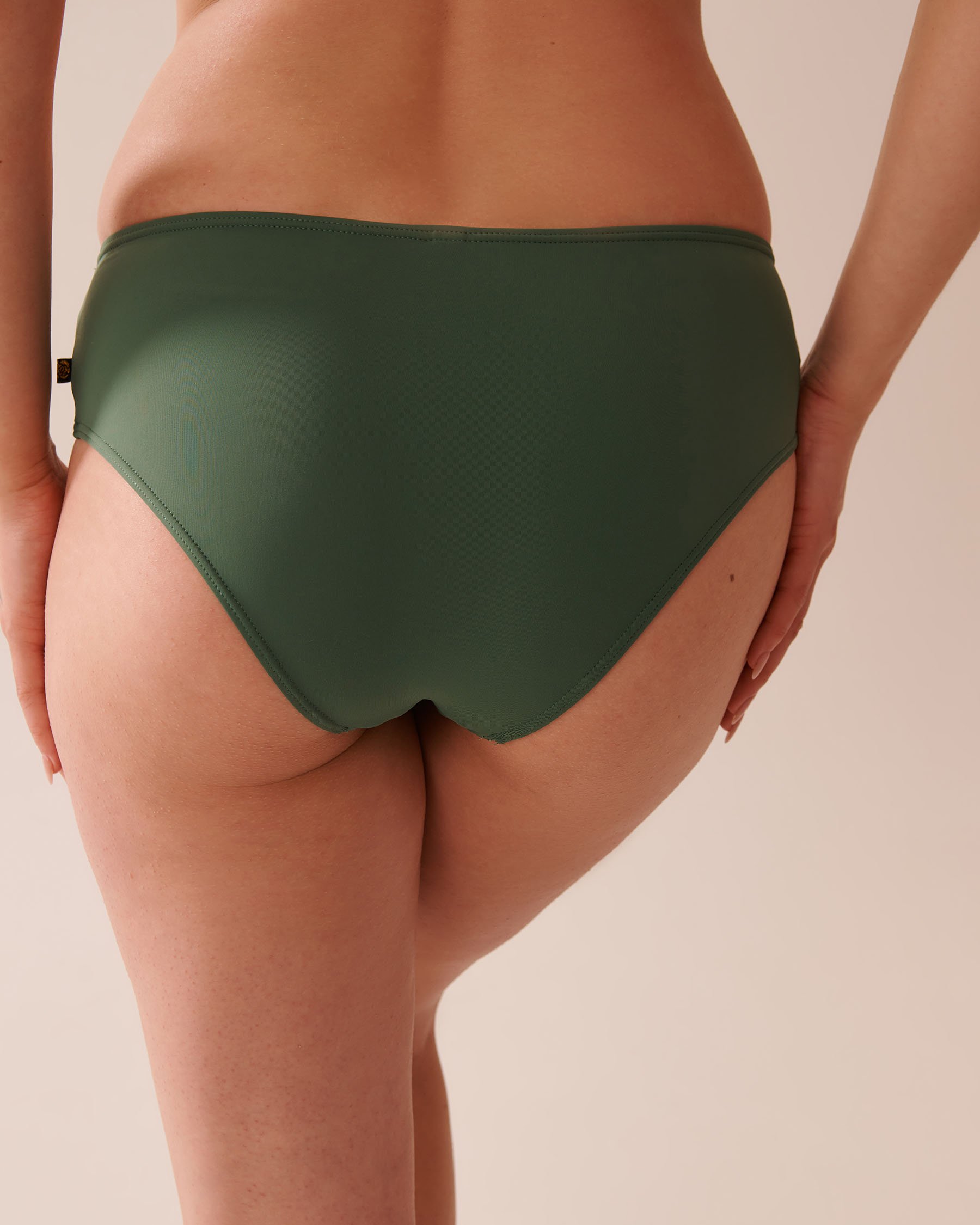 LA VIE EN ROSE AQUA Bas de bikini hipster en fibres recyclées KHAKI Kaki 70300733 - Voir3