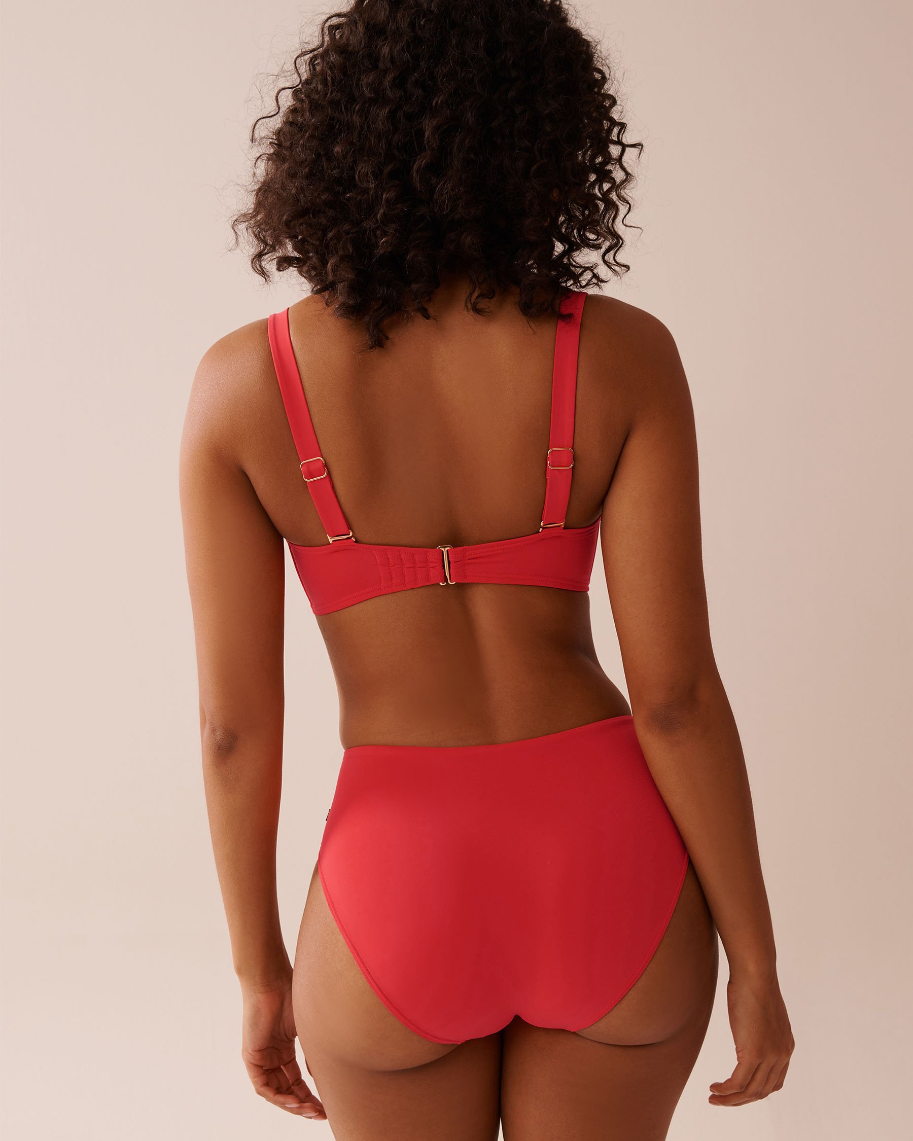 LA VIE EN ROSE AQUA HIBISCUS Recycled Fibers D Cup Shirred Bandeau Bikini Top Hibiscus Red 70200168 - View3