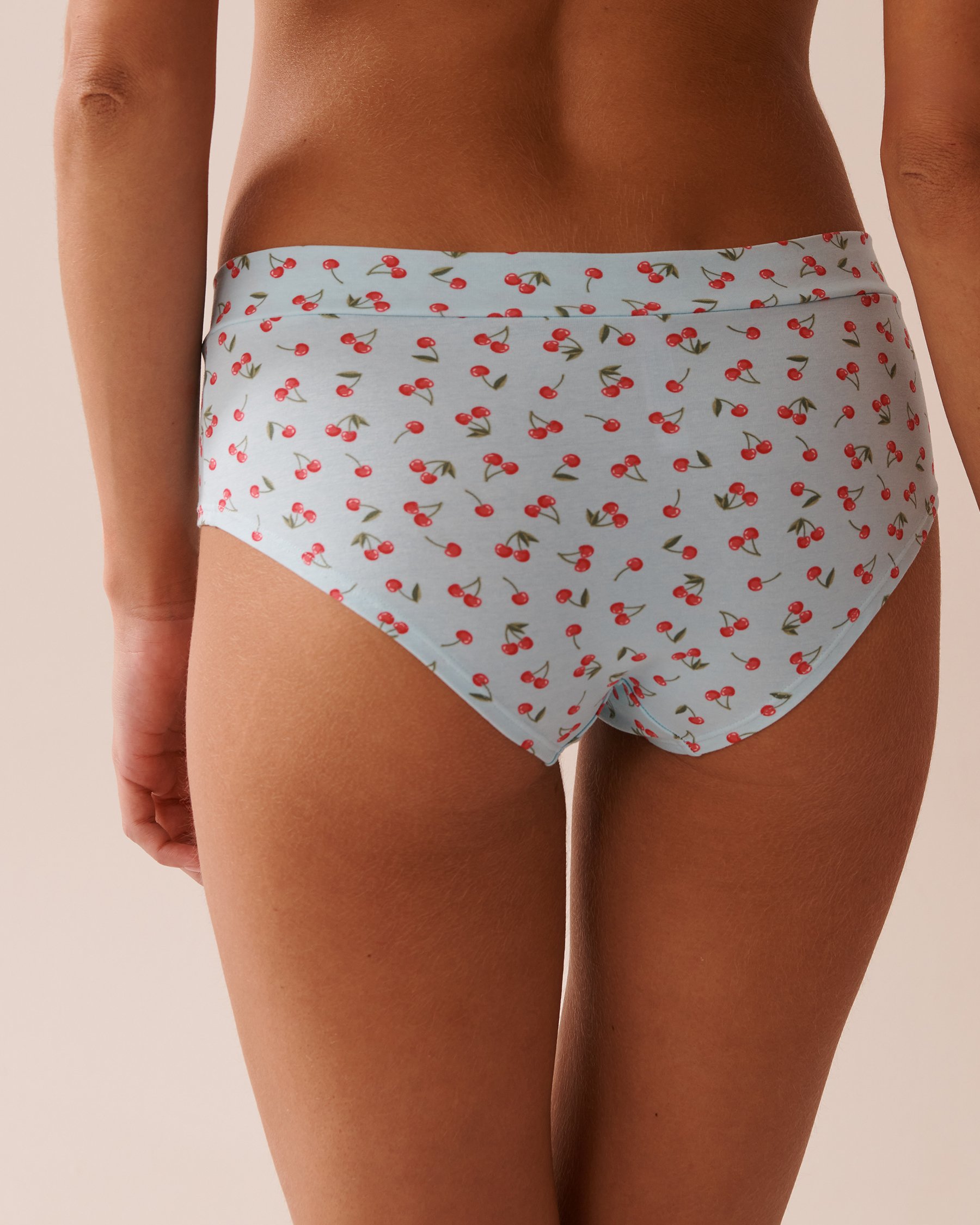 LA VIE EN ROSE Cotton Hiphugger Panty Pale Blue/Cherry 20100589 - View2