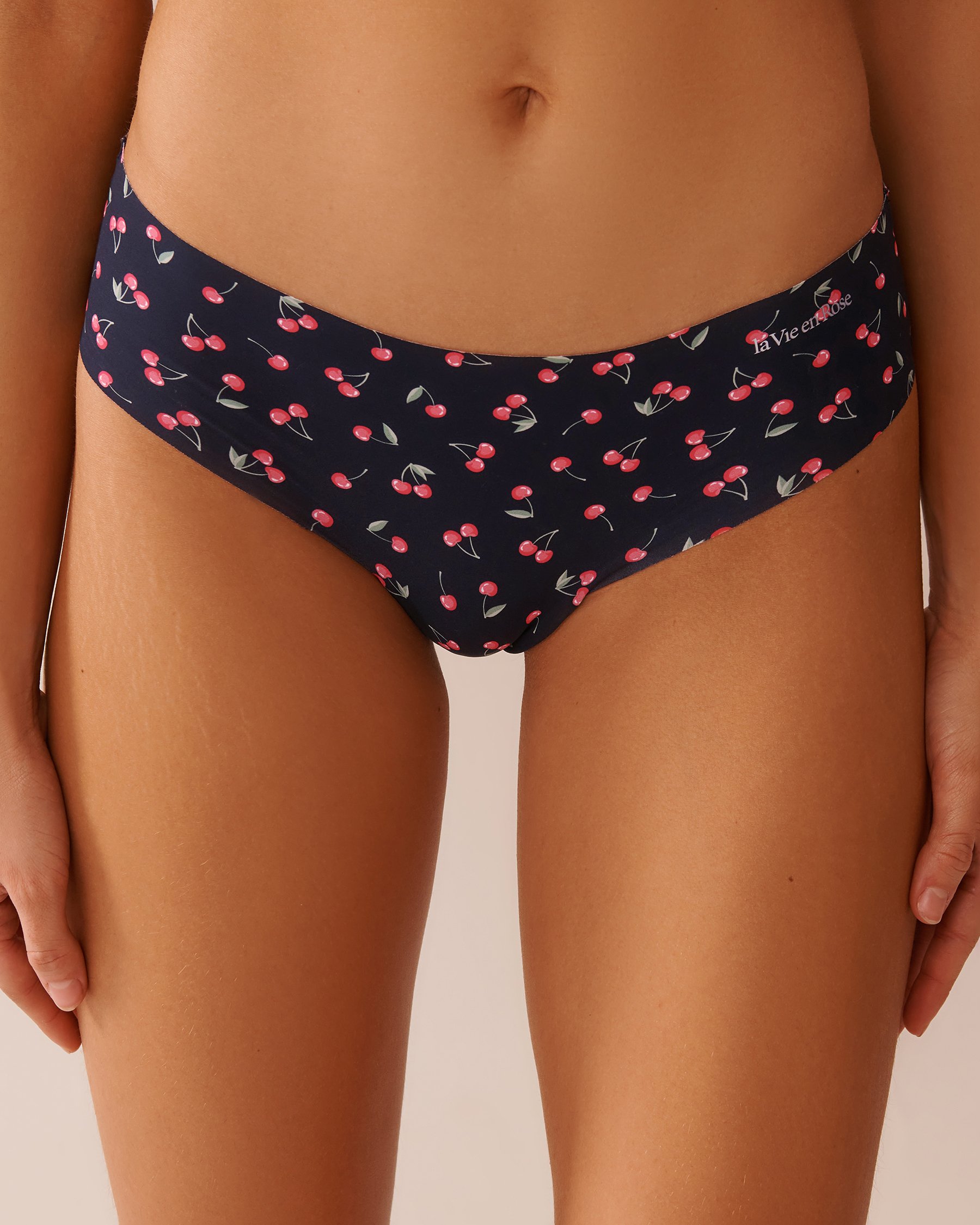 LA VIE EN ROSE Culotte cheeky microfibre invisible Noir/Cerise 20200608 - Voir1