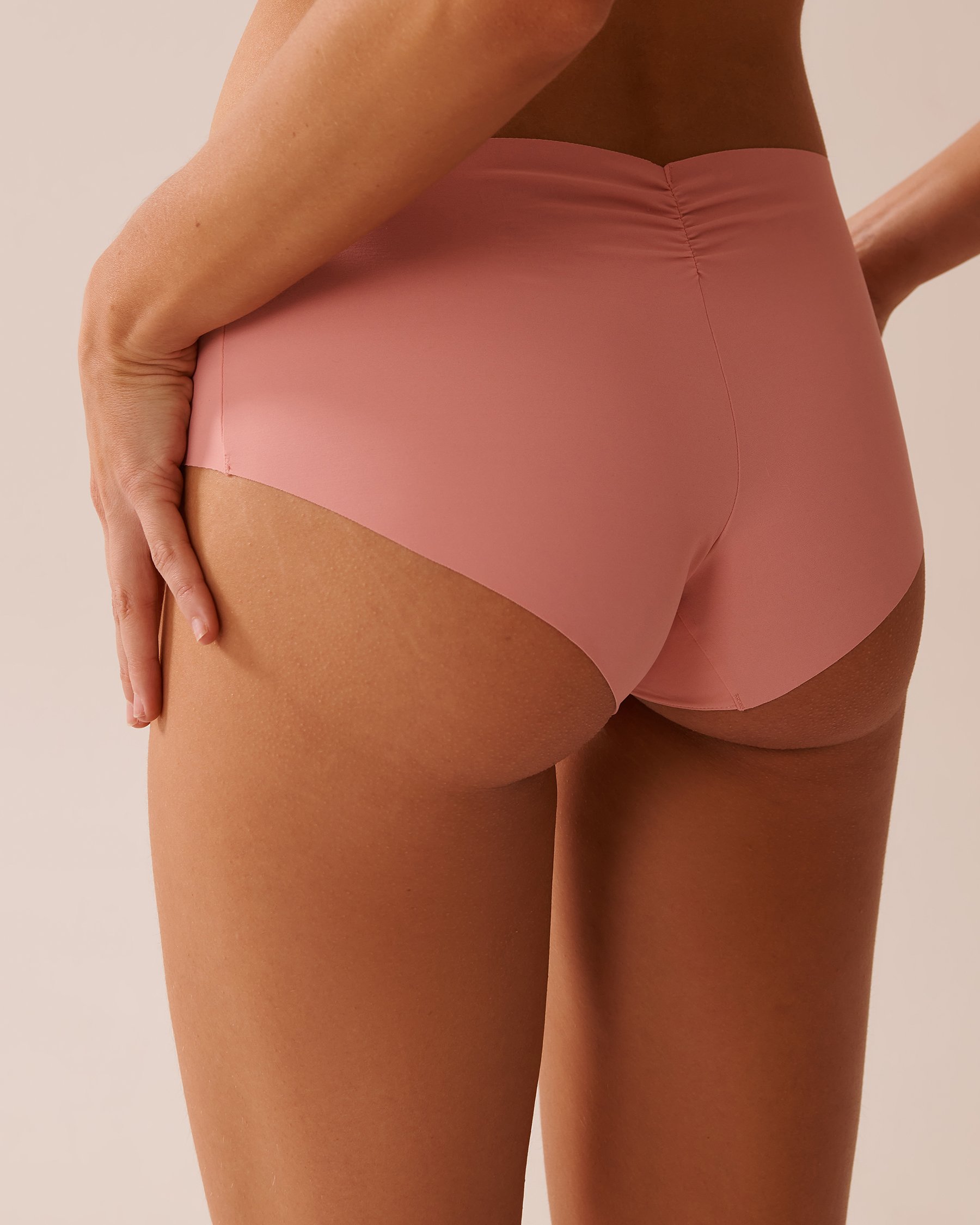 LA VIE EN ROSE Culotte aux hanches microfibre invisible Bleu pastel 20200609 - View2