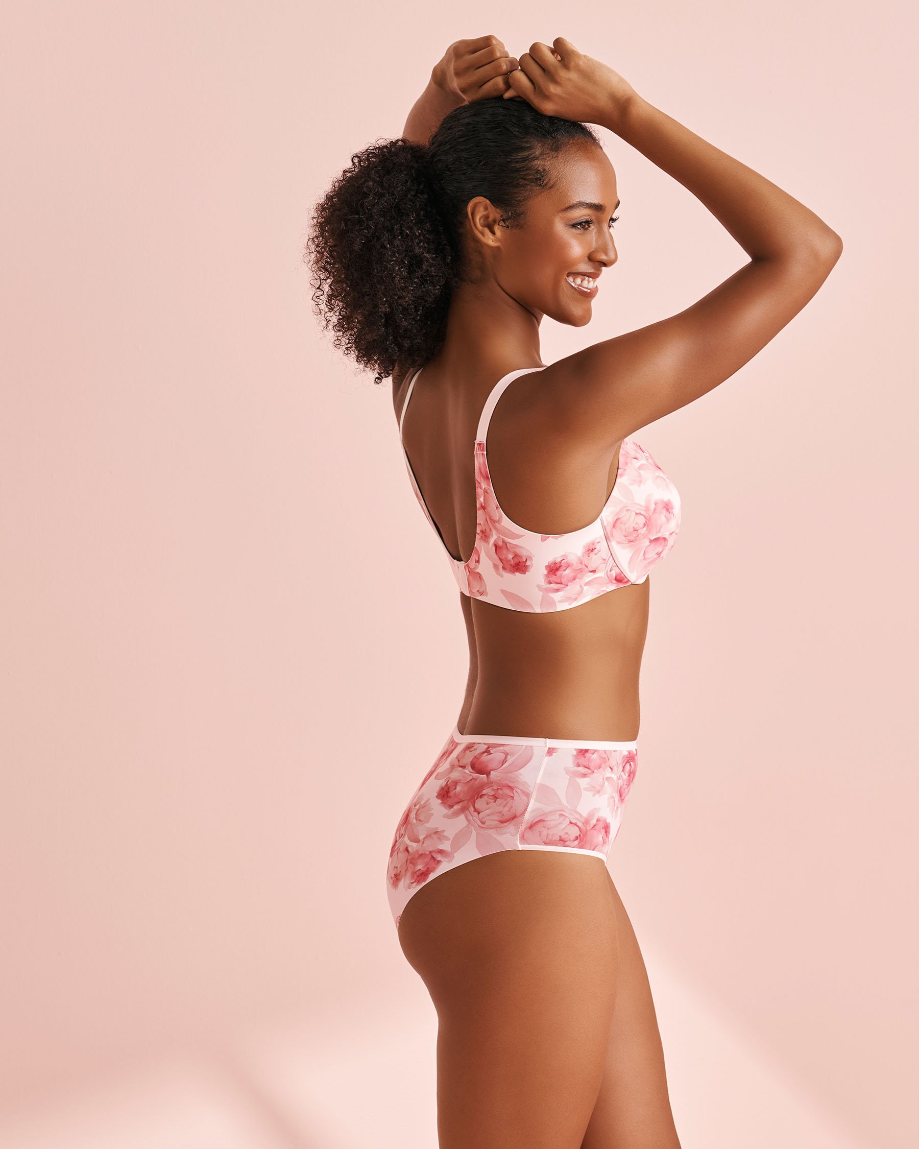 LA VIE EN ROSE Microfiber Sleek Back High Waist Bikini Panty Pink Rose 20300408 - View1