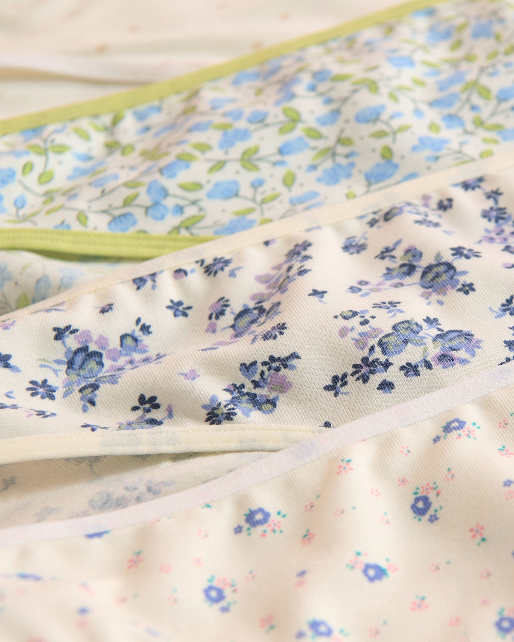 LA VIE EN ROSE 10-Pack Cotton Bikini Panty Assorted 20100614-10P - View4