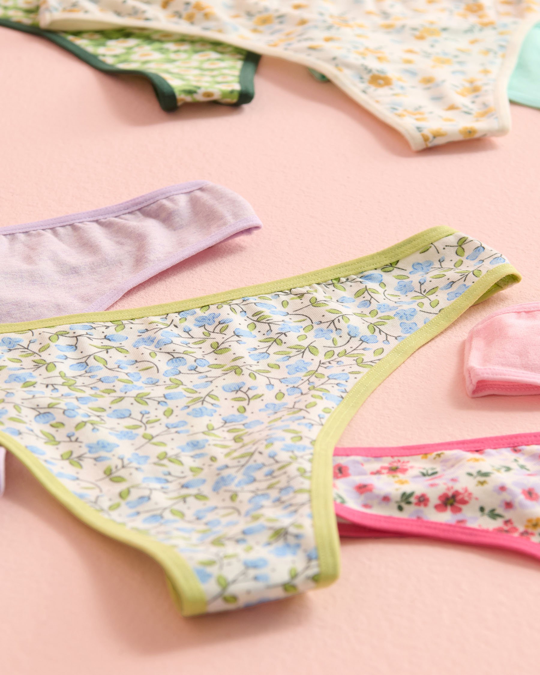 LA VIE EN ROSE 10-Pack Cotton Thong Panty Assorted 20100613-10P - View2