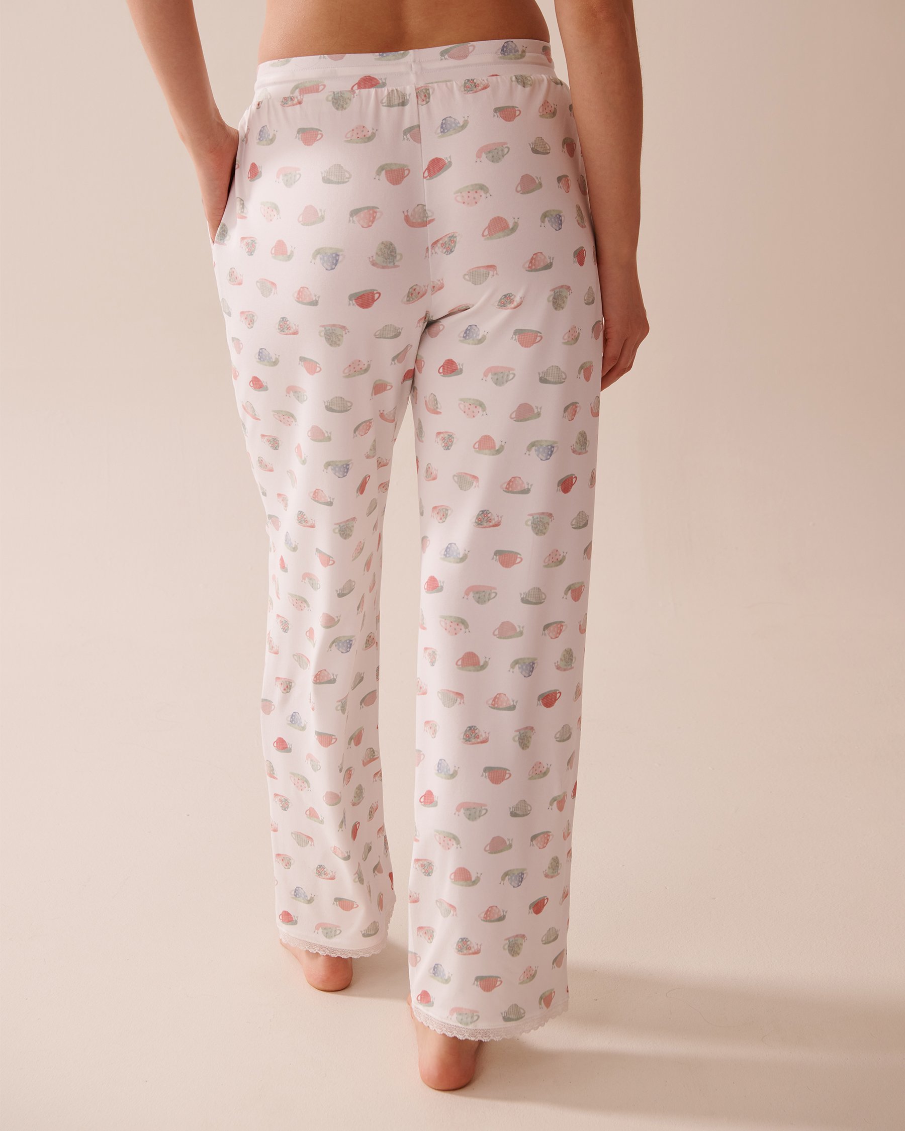 LA VIE EN ROSE Snail Print Lace Trim Super Soft Pajama Pants White/Snail 40200729 - View2