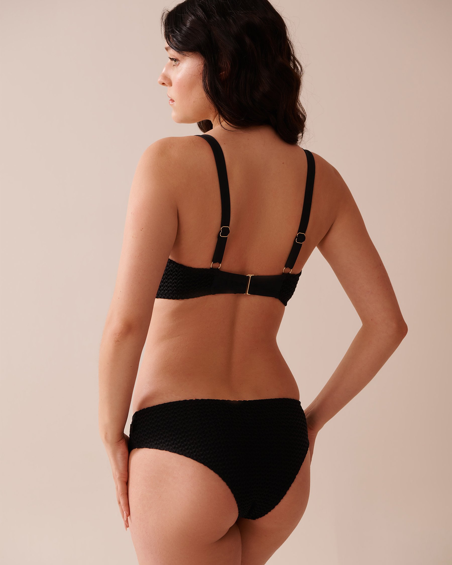 LA VIE EN ROSE AQUA Haut de bikini triangle bonnet D en crochet SOLID Noir 70200167 - Voir2