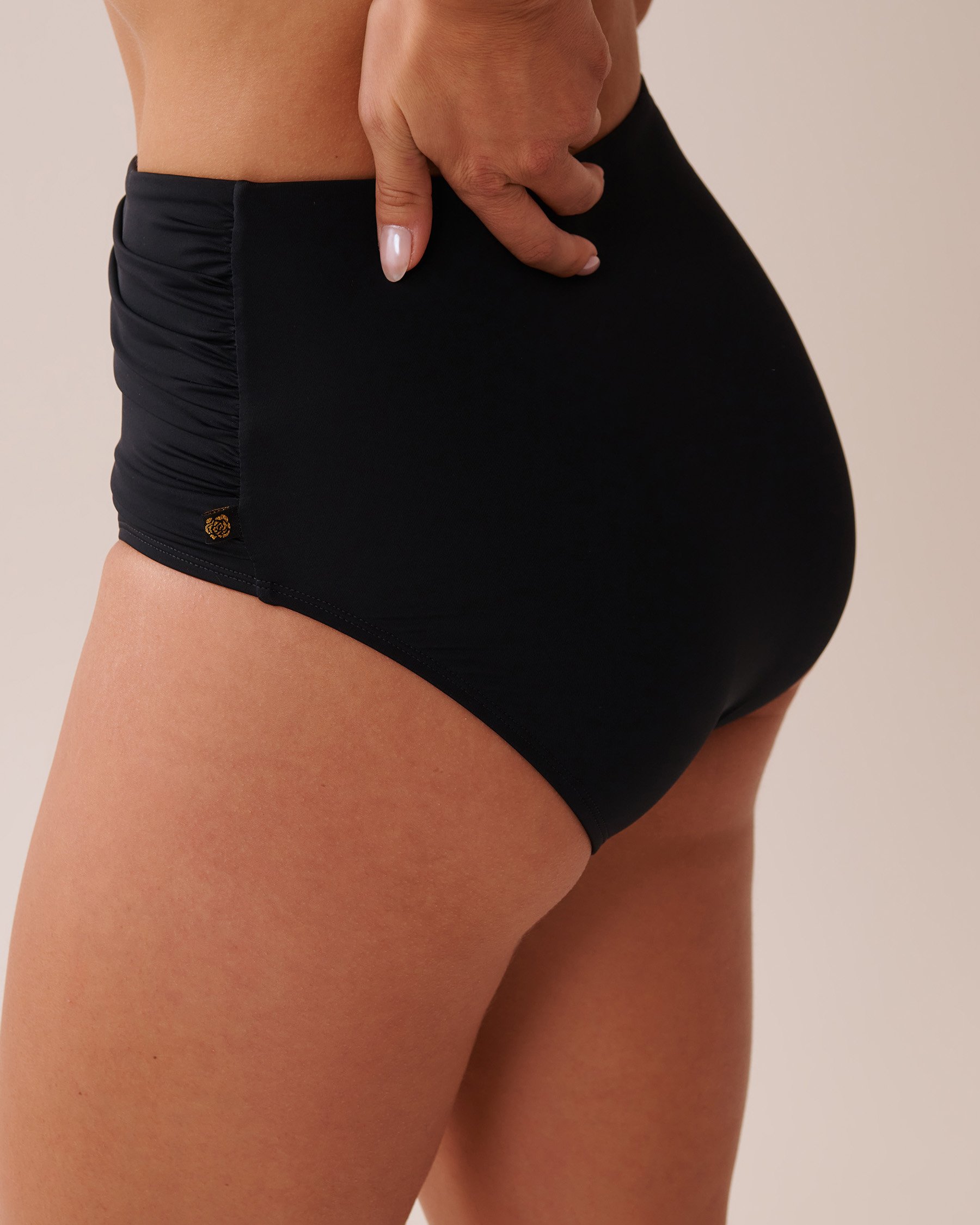 LA VIE EN ROSE AQUA Bas de bikini taille haute drapée BLACK Noir 70300634 - Voir2