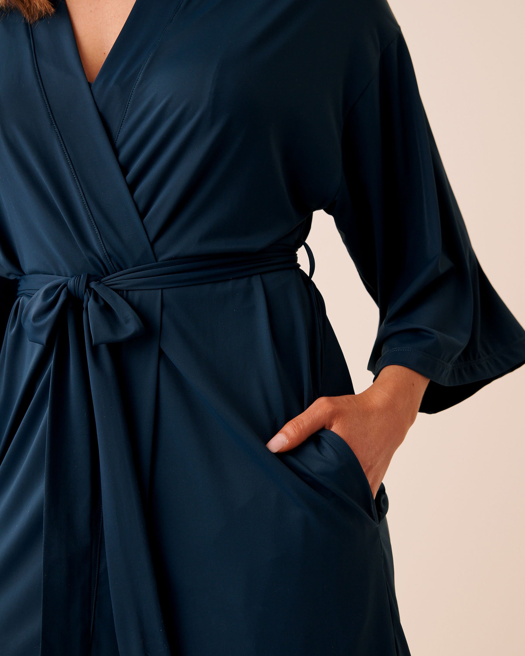 LA VIE EN ROSE Microfiber Kimono Midnight Navy 60600123 - View3