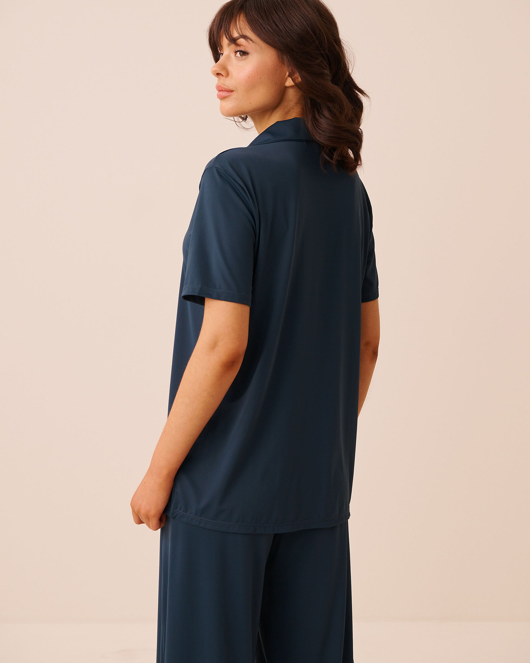 LA VIE EN ROSE Short Sleeve Button-down Shirt Midnight Navy 60100200 - View2