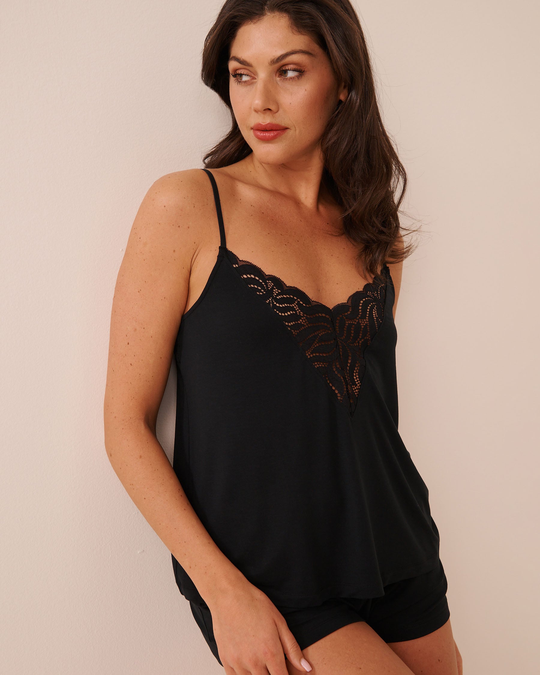 LA VIE EN ROSE Lace Plunge Modal Cami Black 60100204 - View3