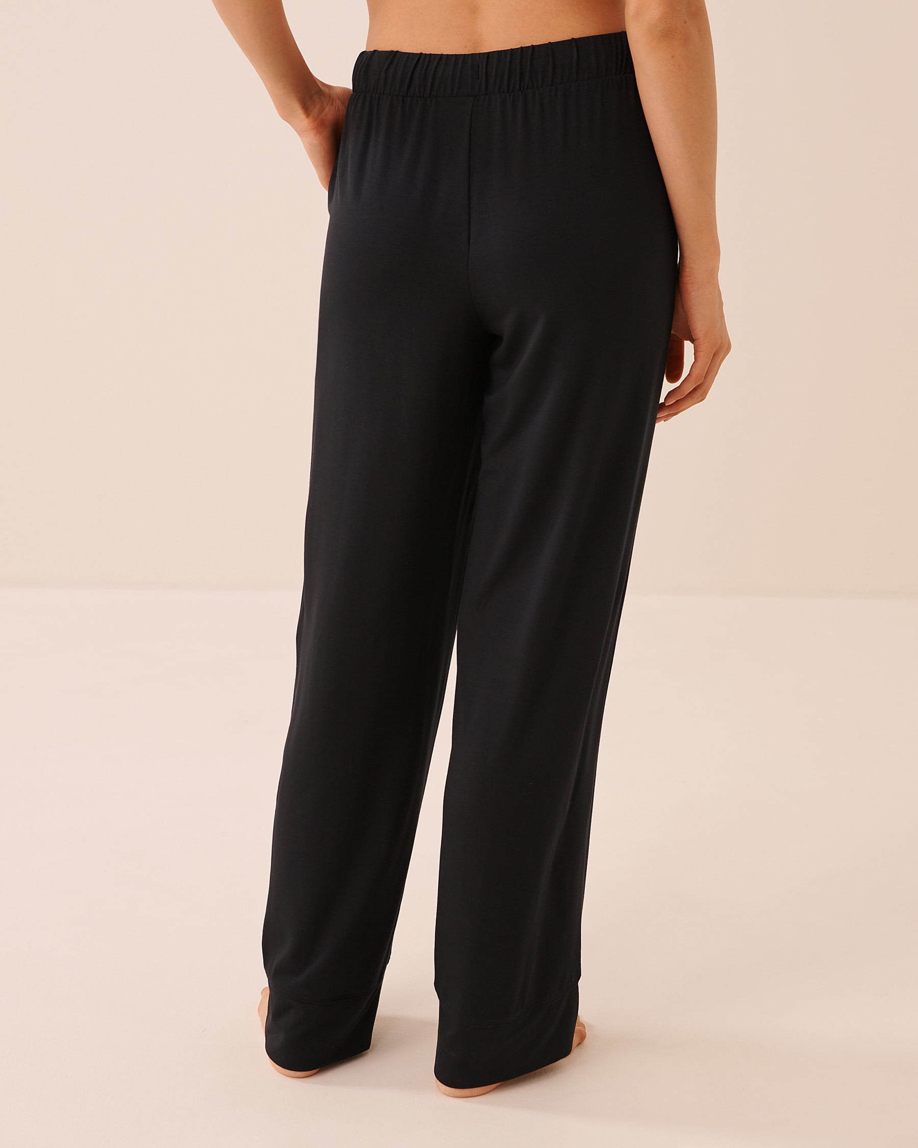 LA VIE EN ROSE Modal Pants Black 60200200 - View2